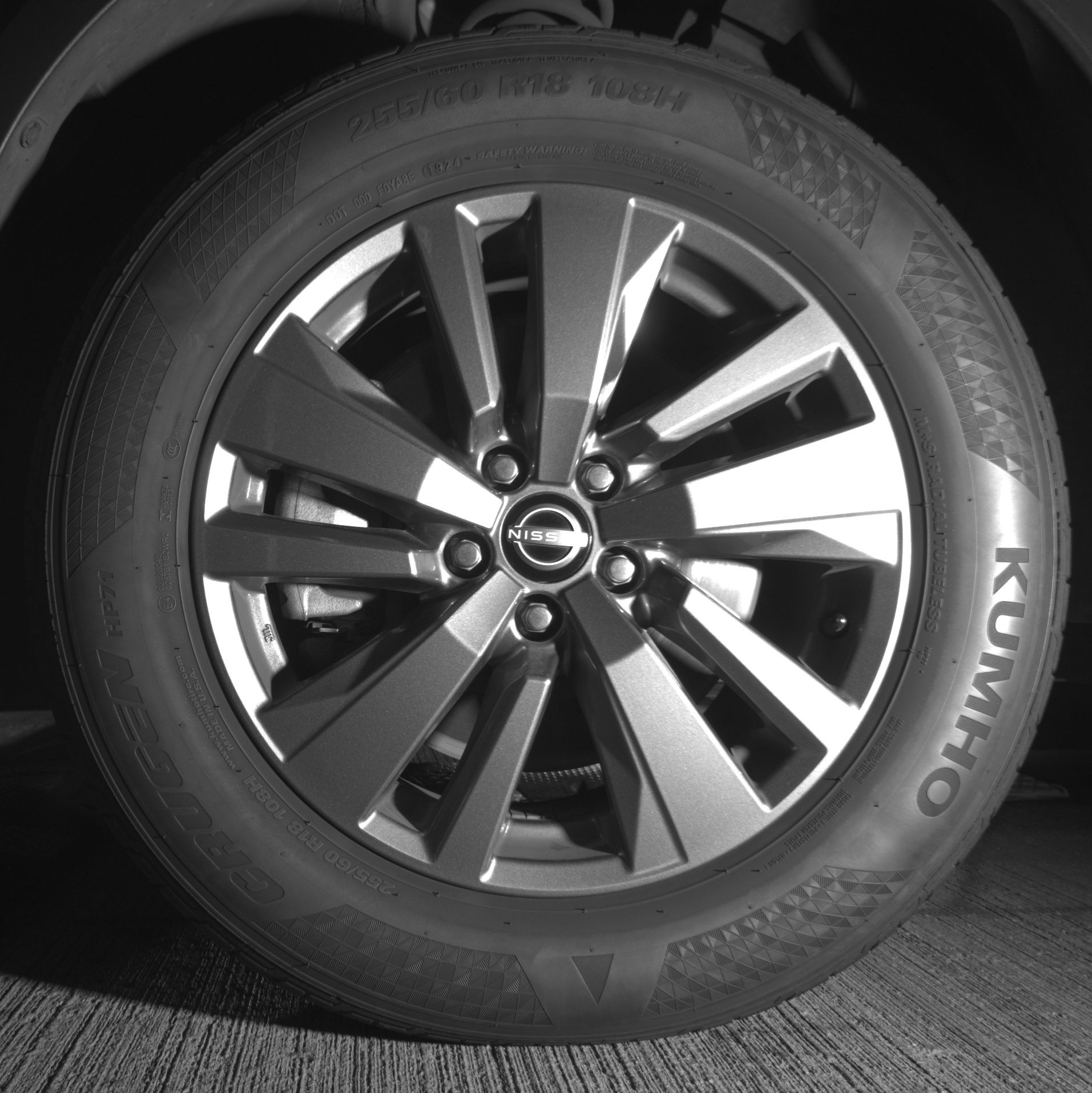 Thumbnail: 2024 Nissan Pathfinder - 9