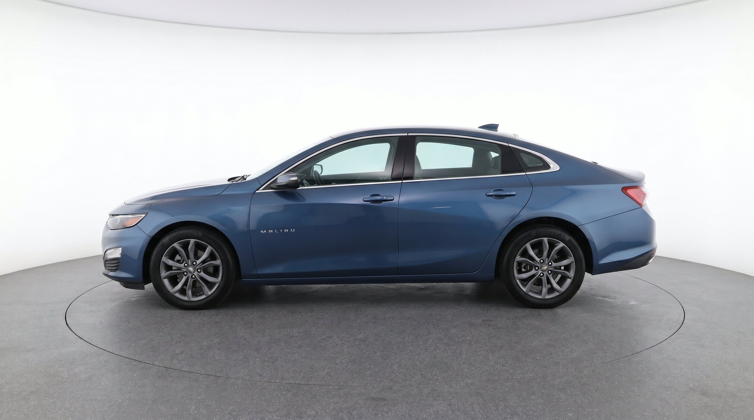 Thumbnail: 2024 Chevrolet Malibu - 5