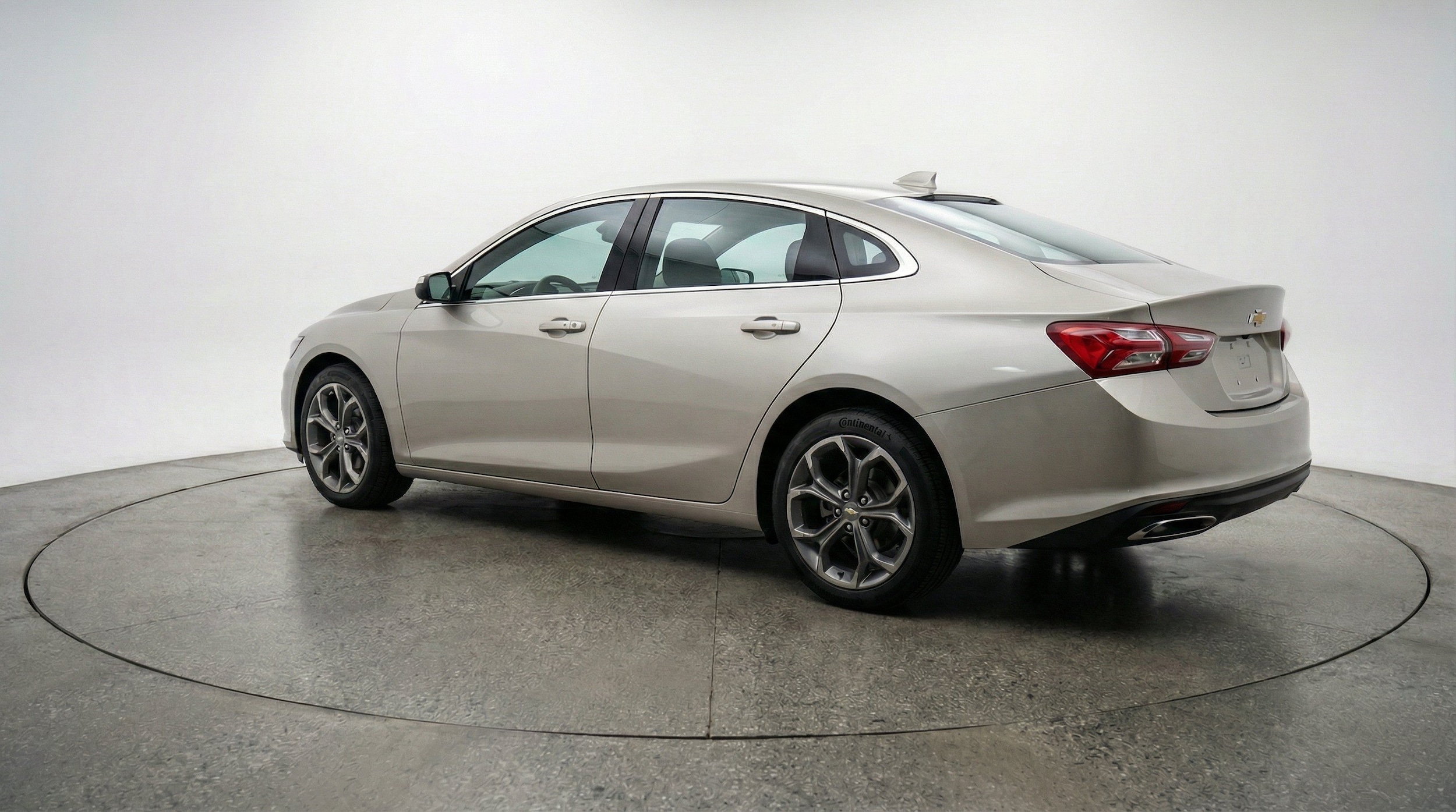 Thumbnail: 2024 Chevrolet Malibu - 6