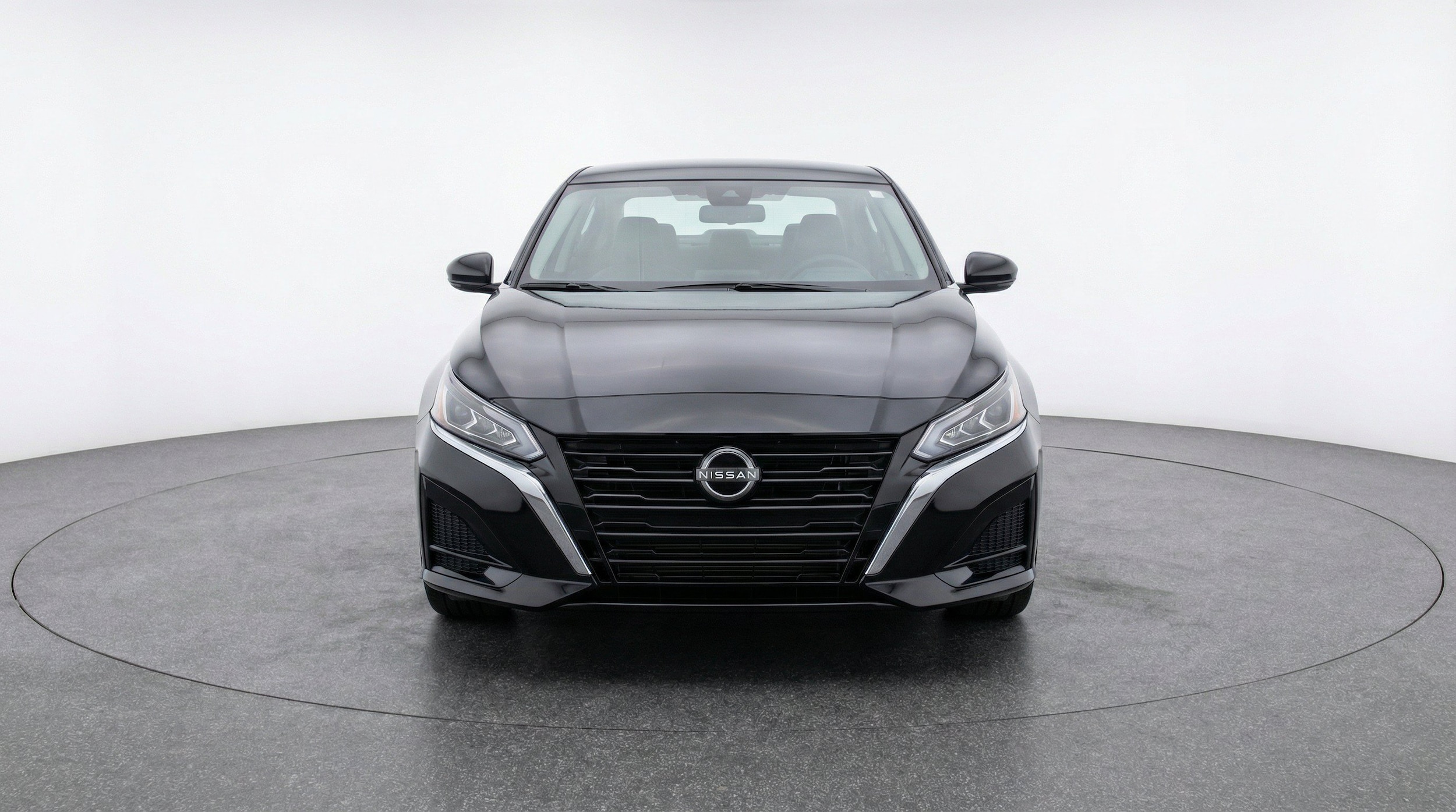 Thumbnail: 2025 Nissan Altima - 2