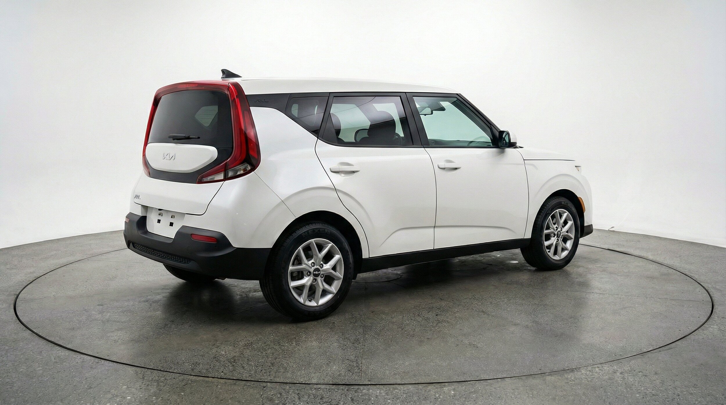 Thumbnail: 2025 Kia Soul - 9