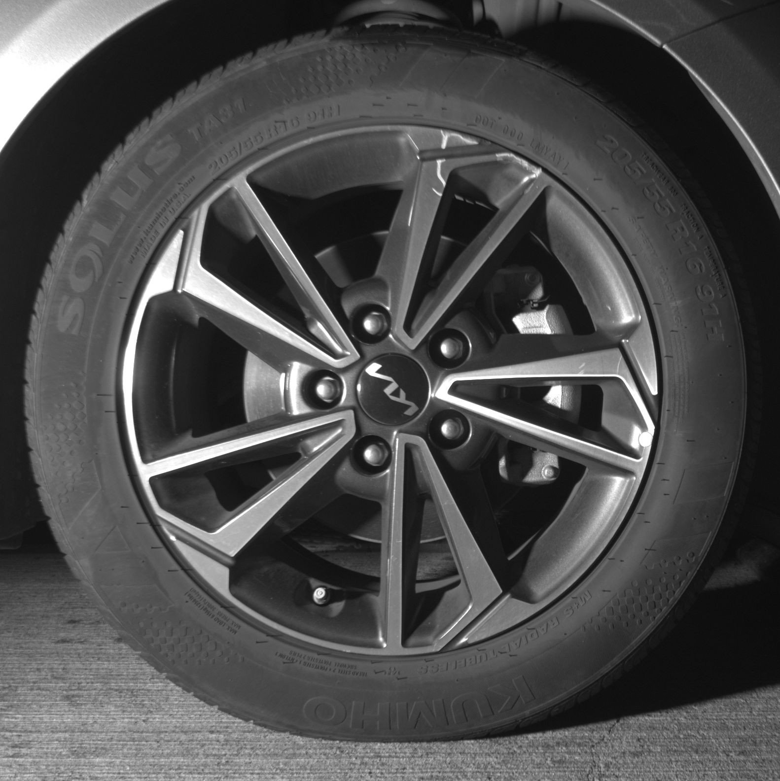 Thumbnail: 2024 Kia Forte - 18