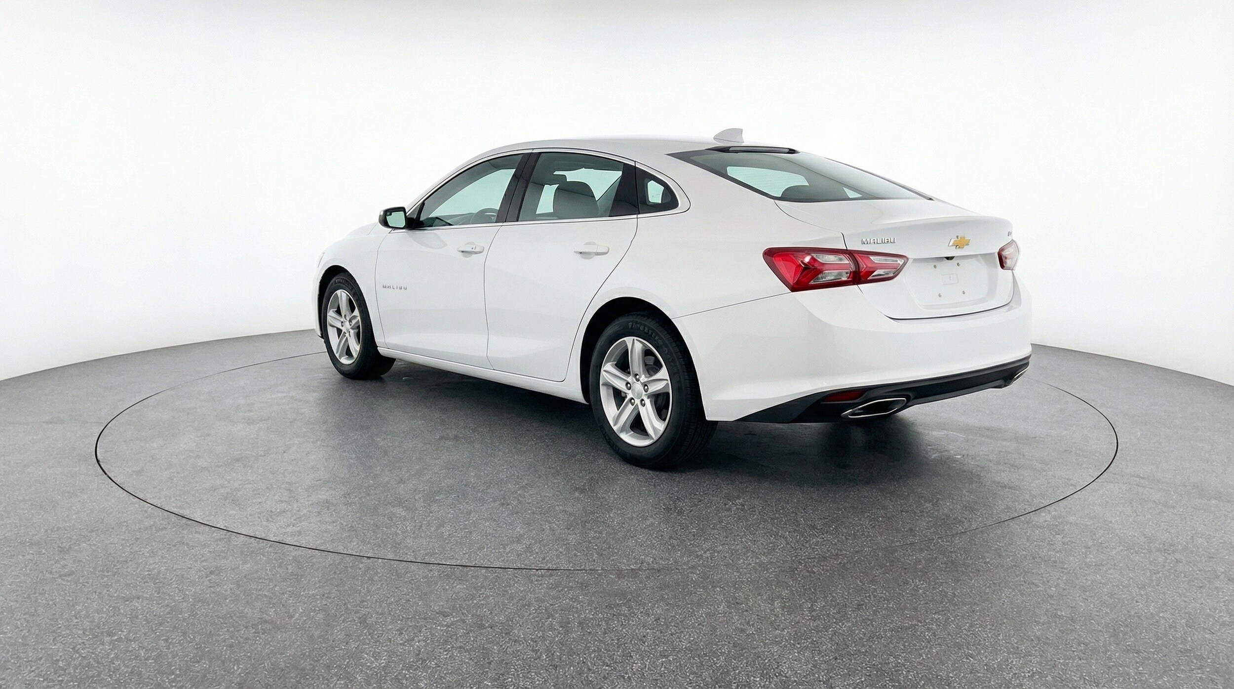 Thumbnail: 2024 Chevrolet Malibu - 6