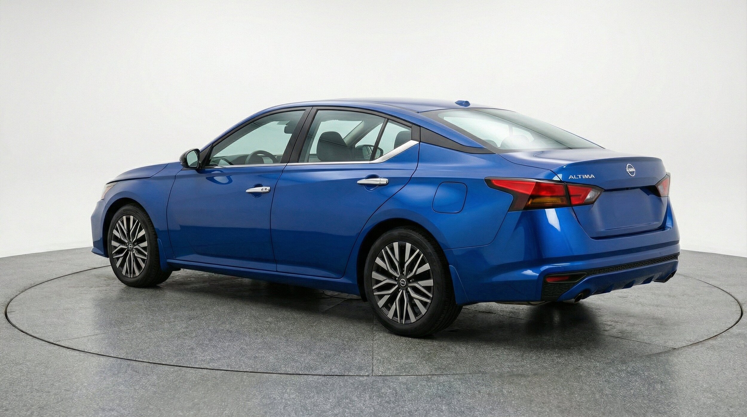 Thumbnail: 2025 Nissan Altima - 6