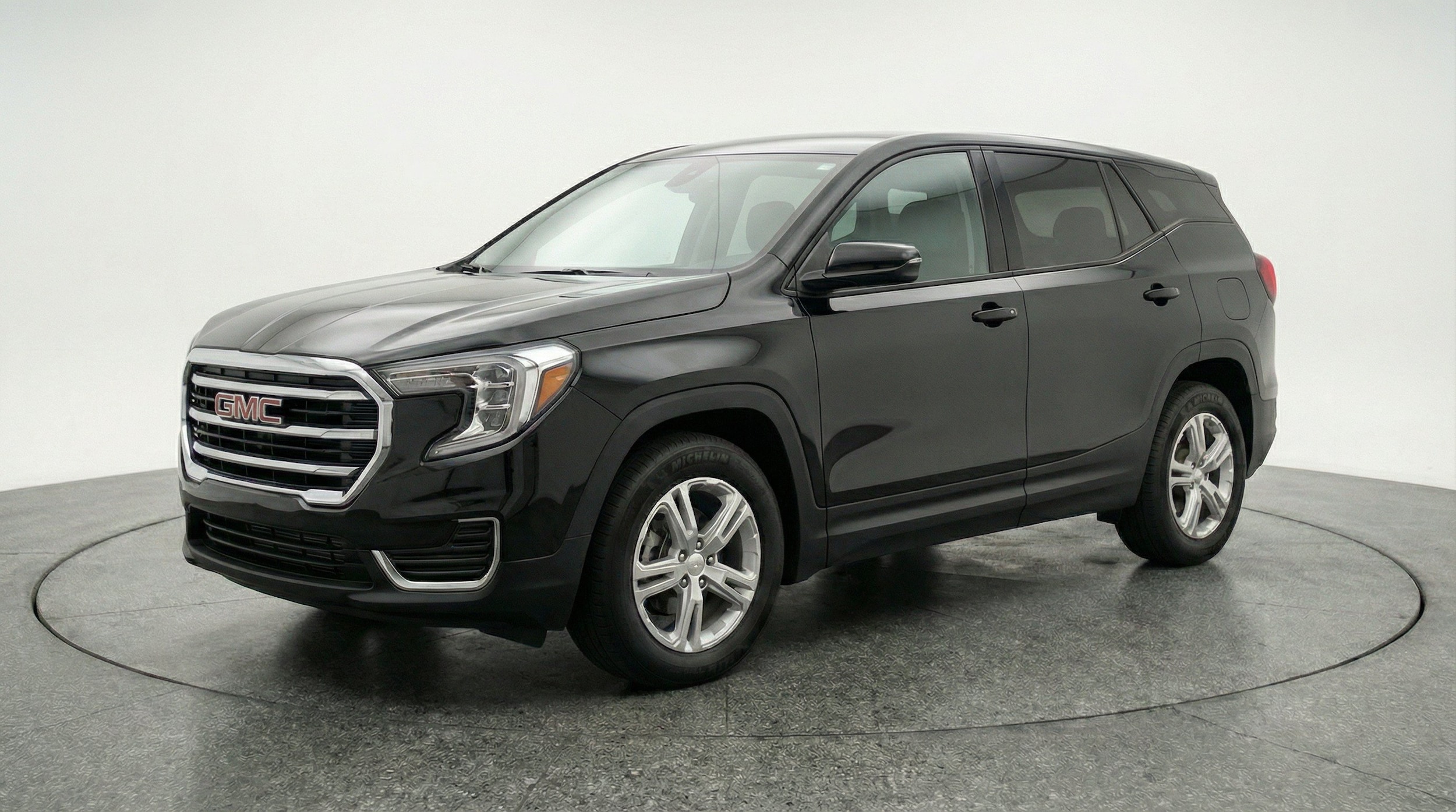 Thumbnail: 2024 GMC Terrain - 3