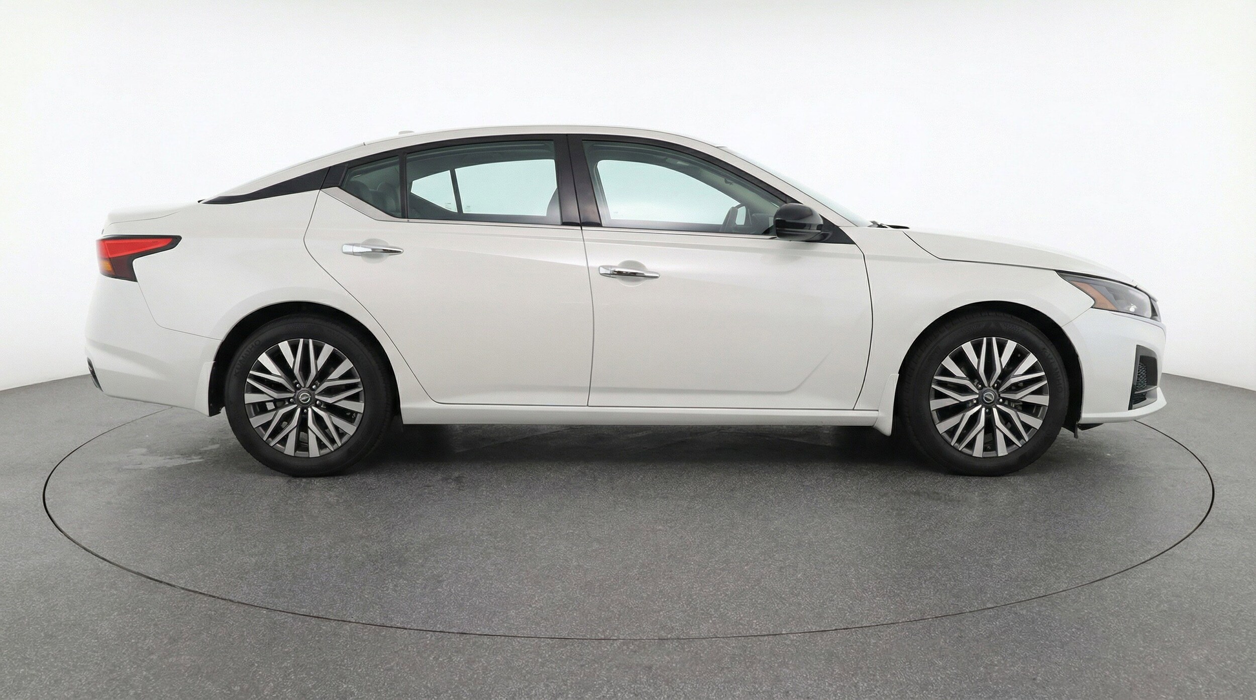 Thumbnail: 2025 Nissan Altima - 11