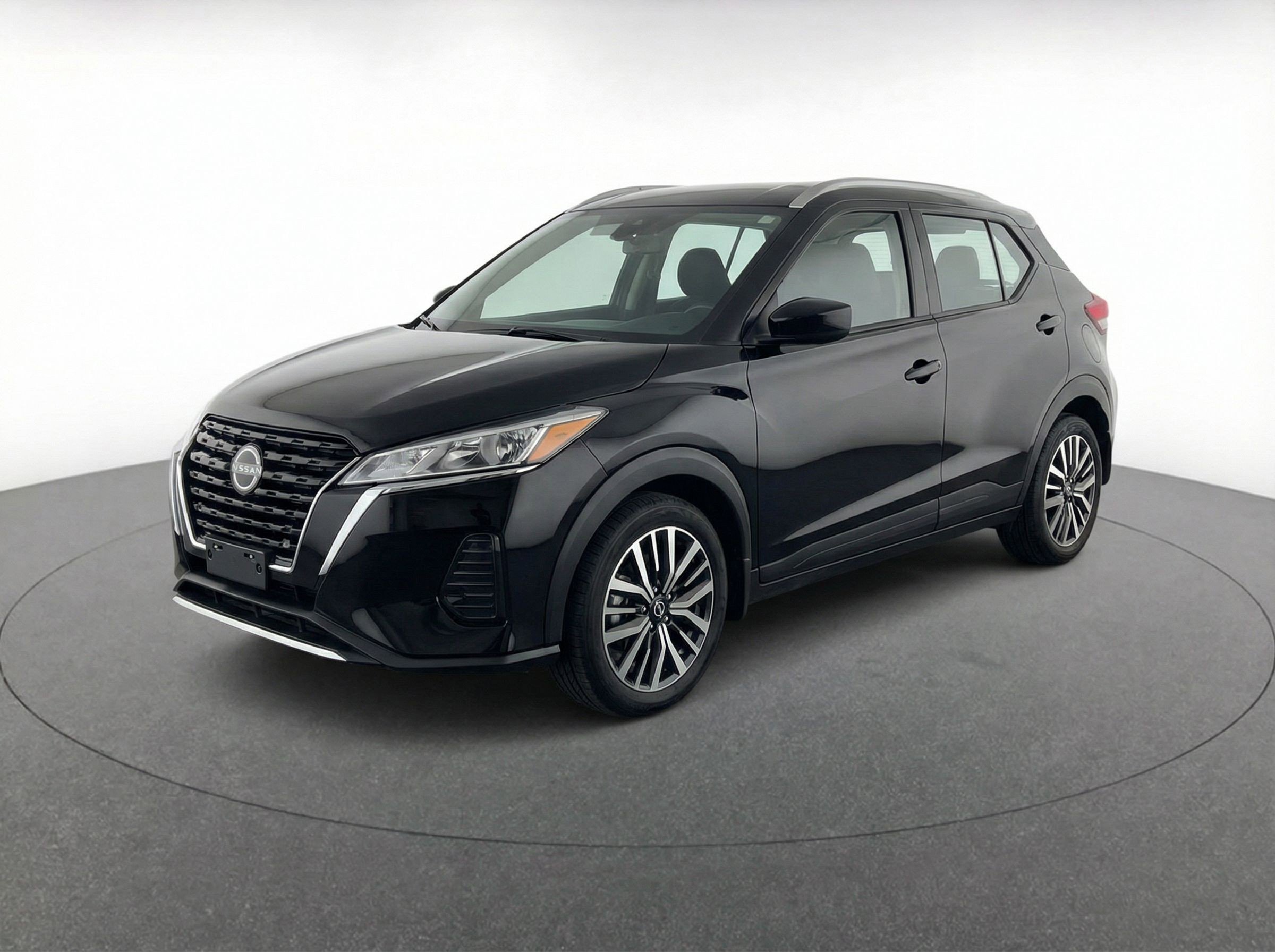 Thumbnail: 2024 Nissan Kicks - 3