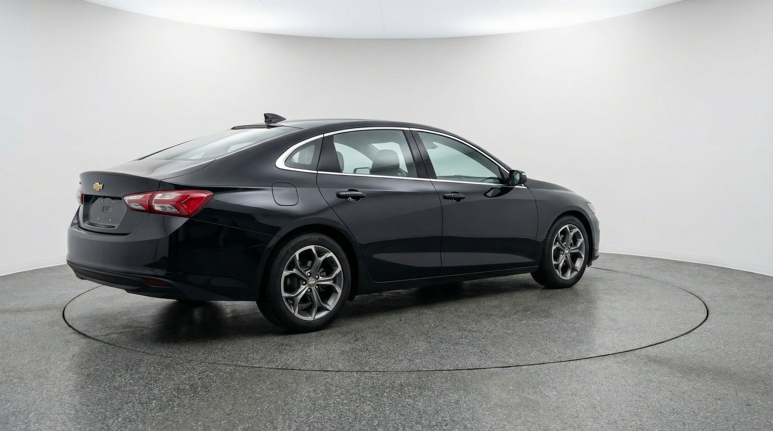 Thumbnail: 2024 Chevrolet Malibu - 9