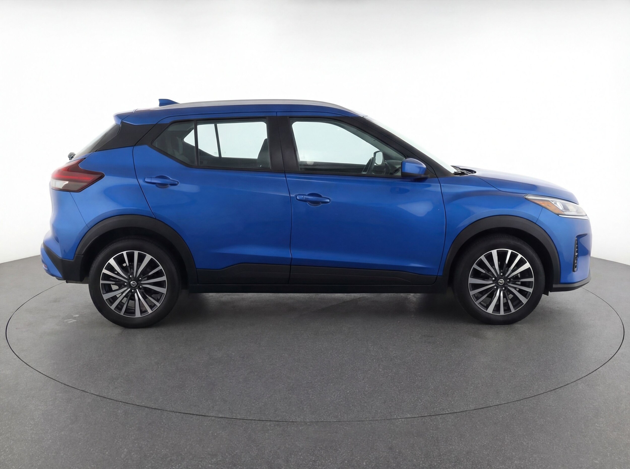 Thumbnail: 2024 Nissan Kicks - 11