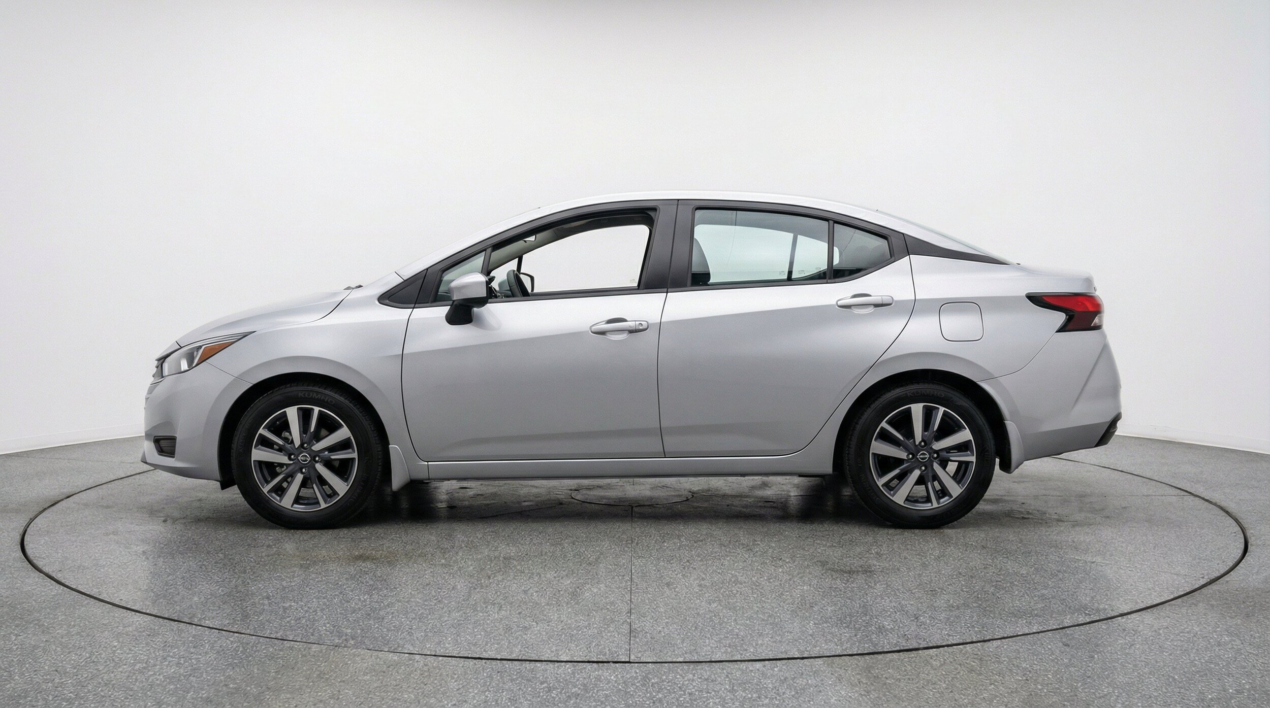 Thumbnail: 2025 Nissan Versa - 5