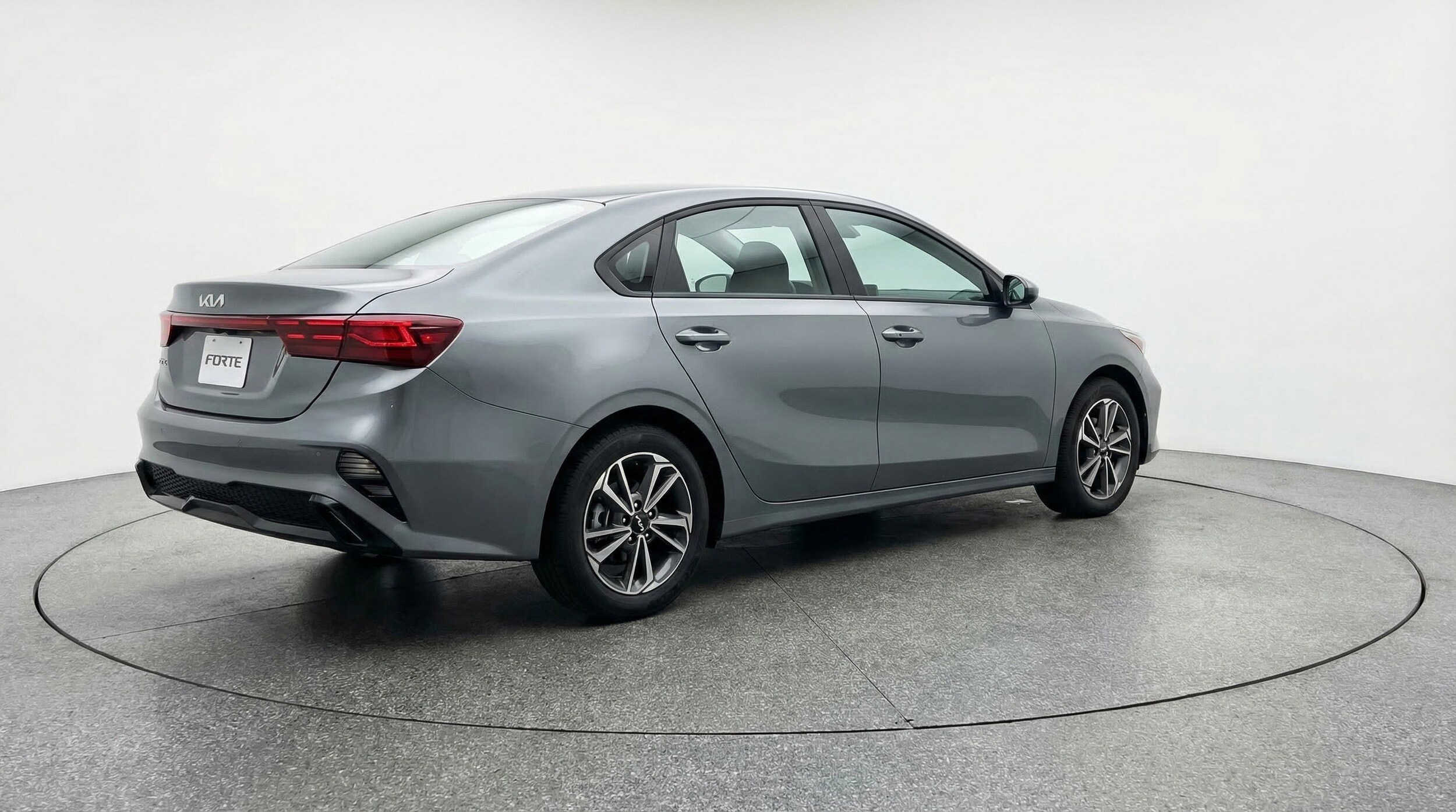 Thumbnail: 2024 Kia Forte - 9