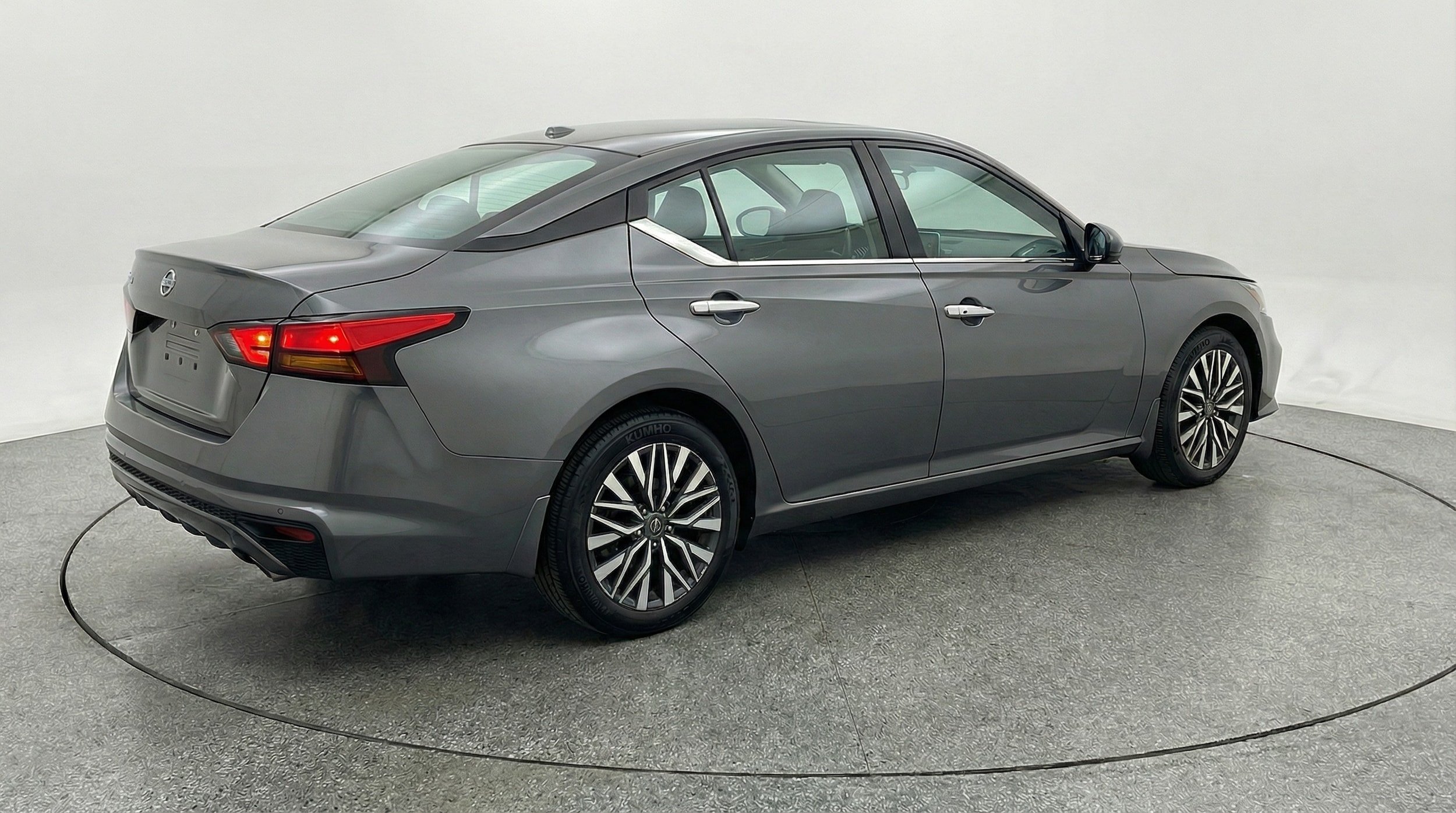 Thumbnail: 2025 Nissan Altima - 7