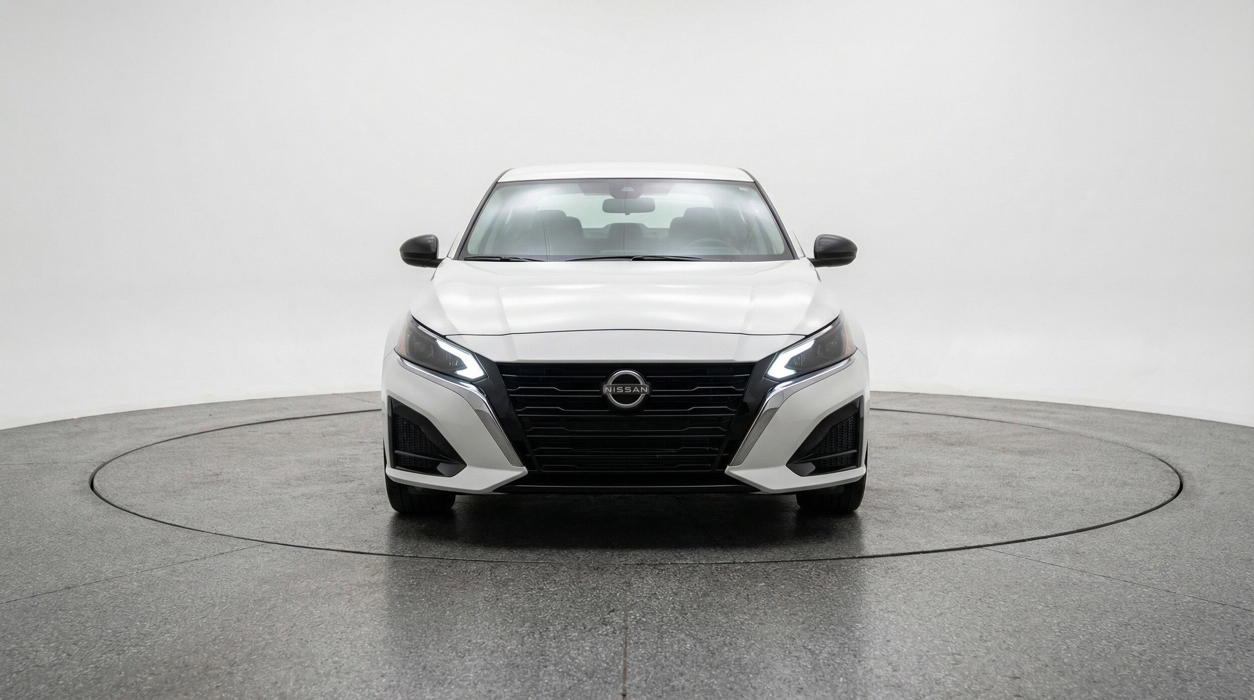 Thumbnail: 2025 Nissan Altima - 2