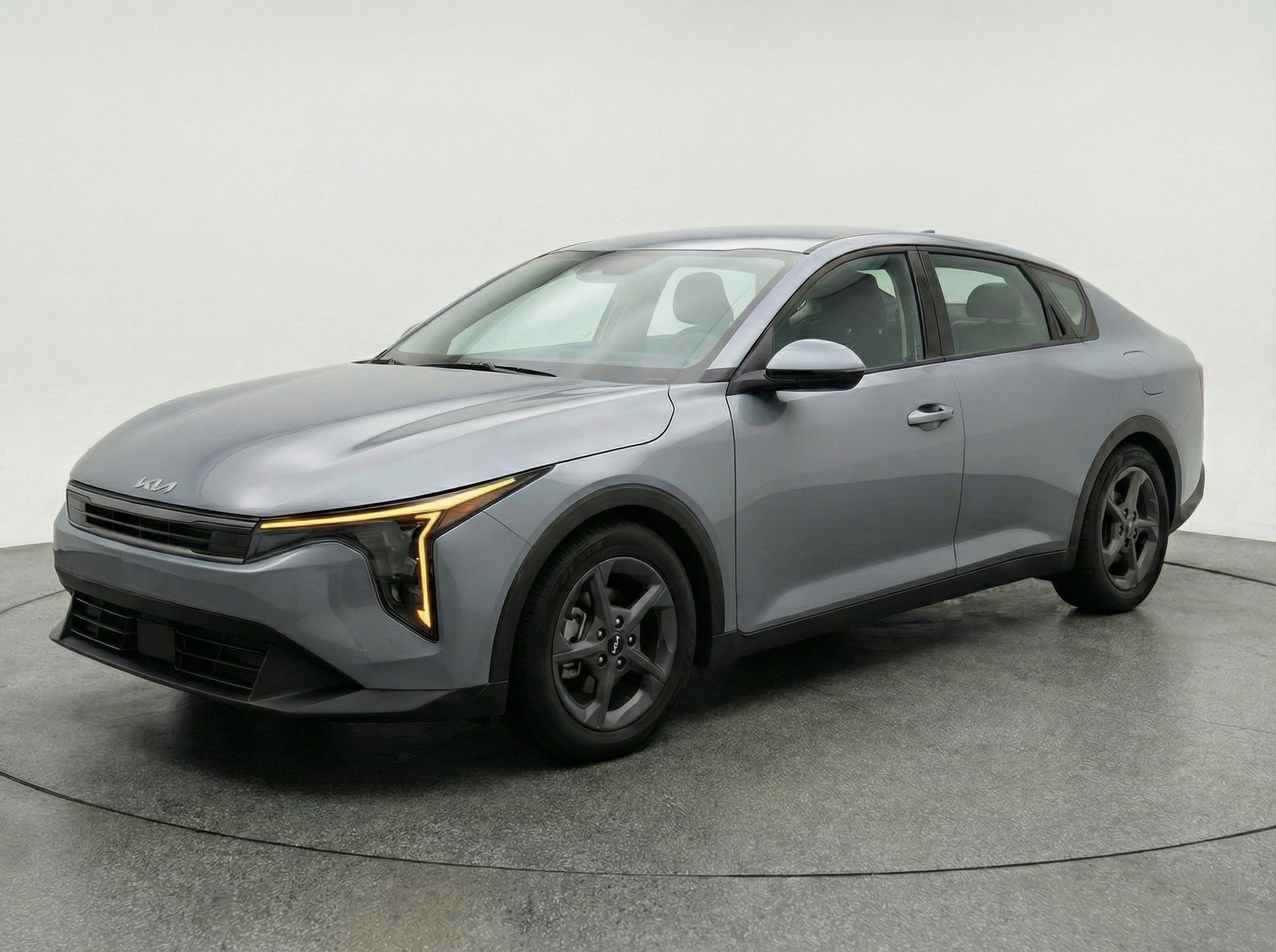 Thumbnail: 2025 Kia K4 - 3