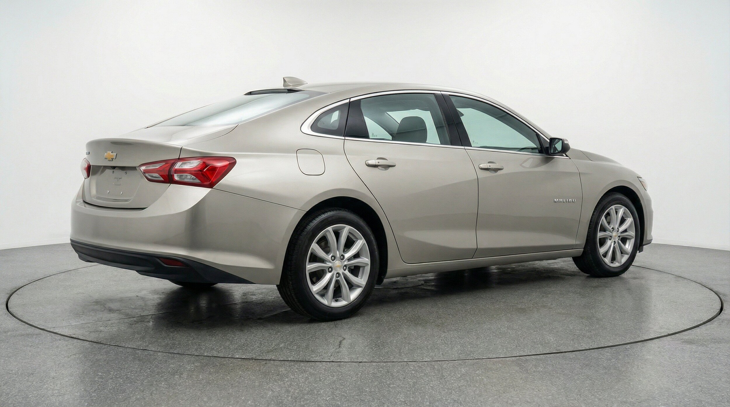 Thumbnail: 2024 Chevrolet Malibu - 9
