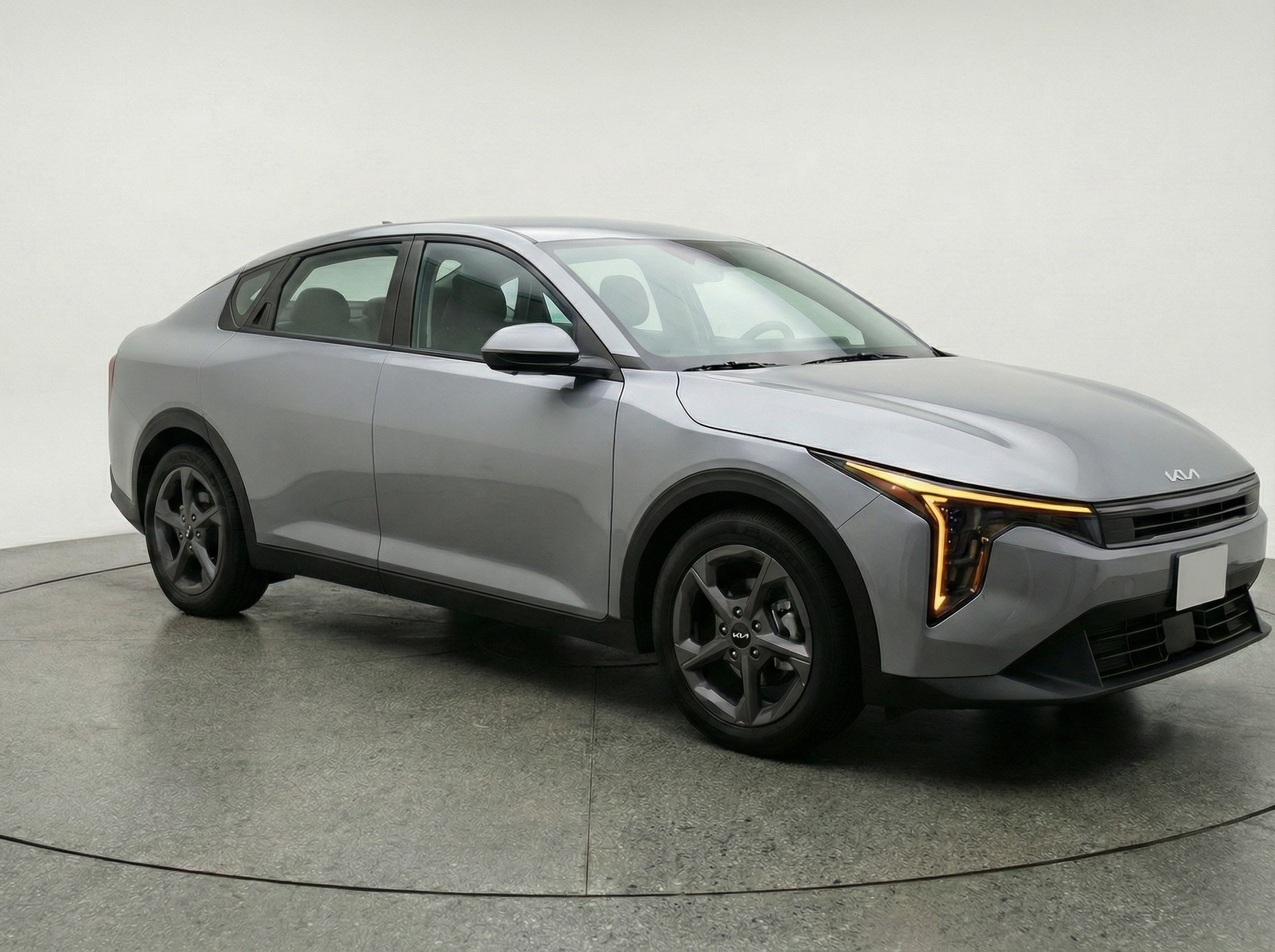 Thumbnail: 2025 Kia K4 - 1