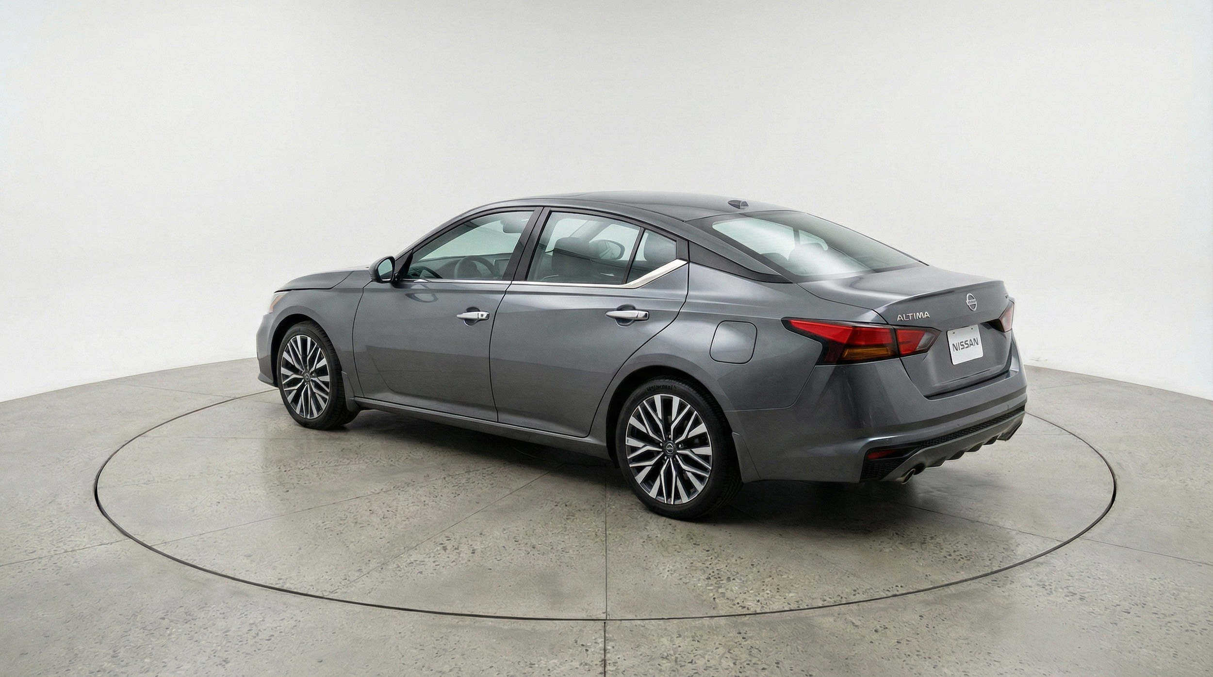 Thumbnail: 2025 Nissan Altima - 6