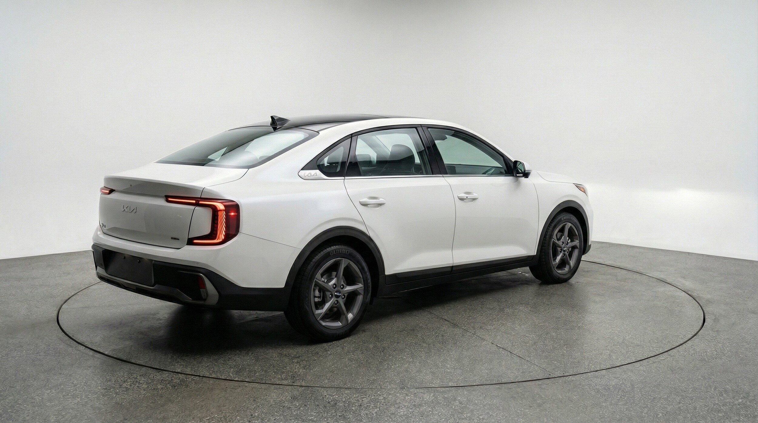 Thumbnail: 2025 Kia K4 - 9