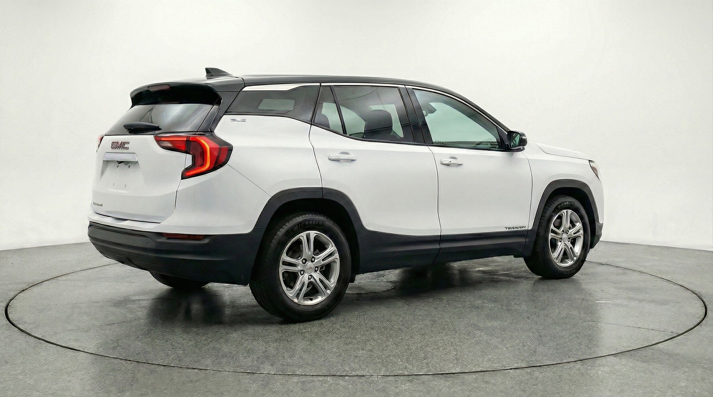 Thumbnail: 2024 GMC Terrain - 9