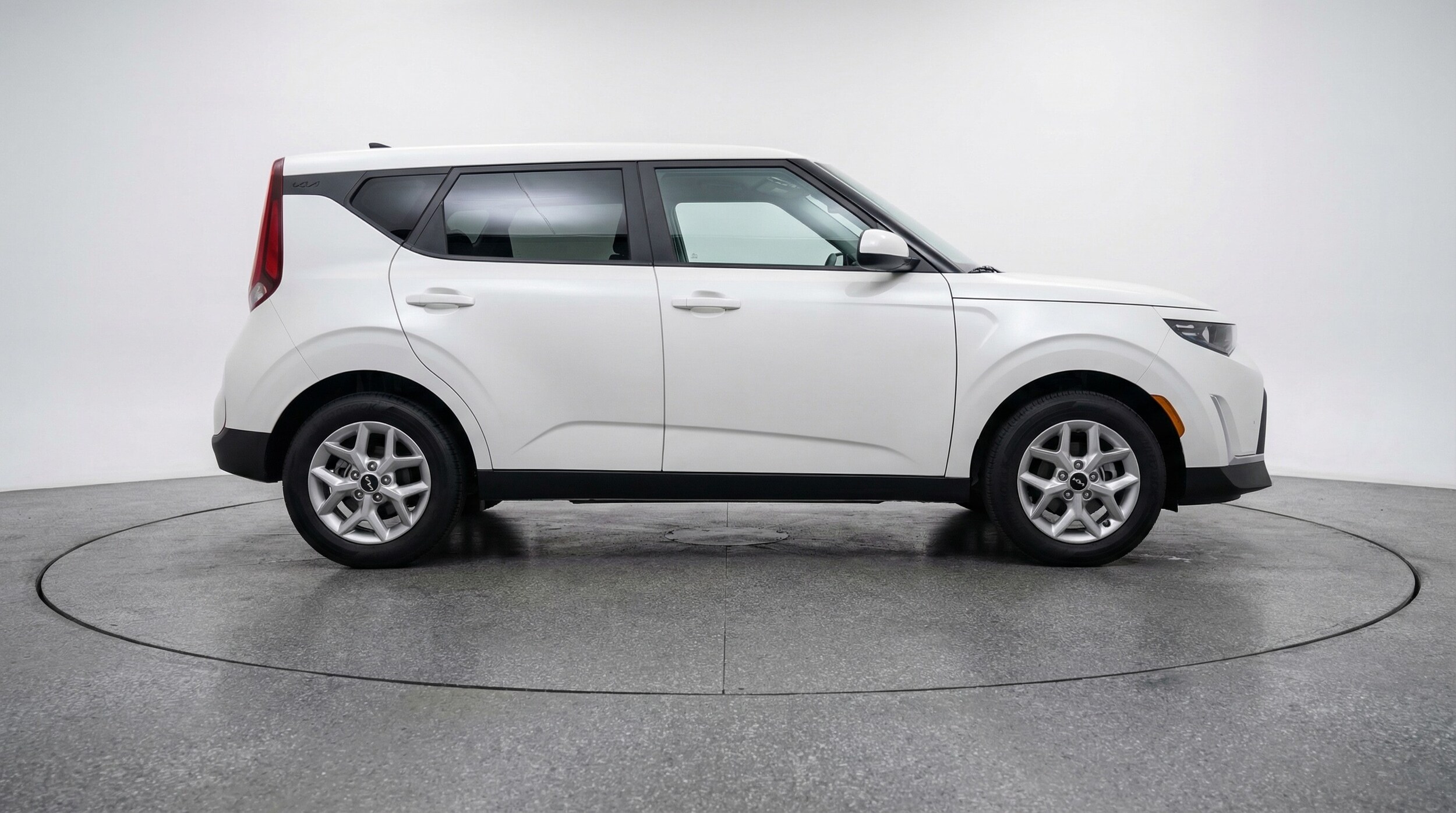 Thumbnail: 2025 Kia Soul - 8