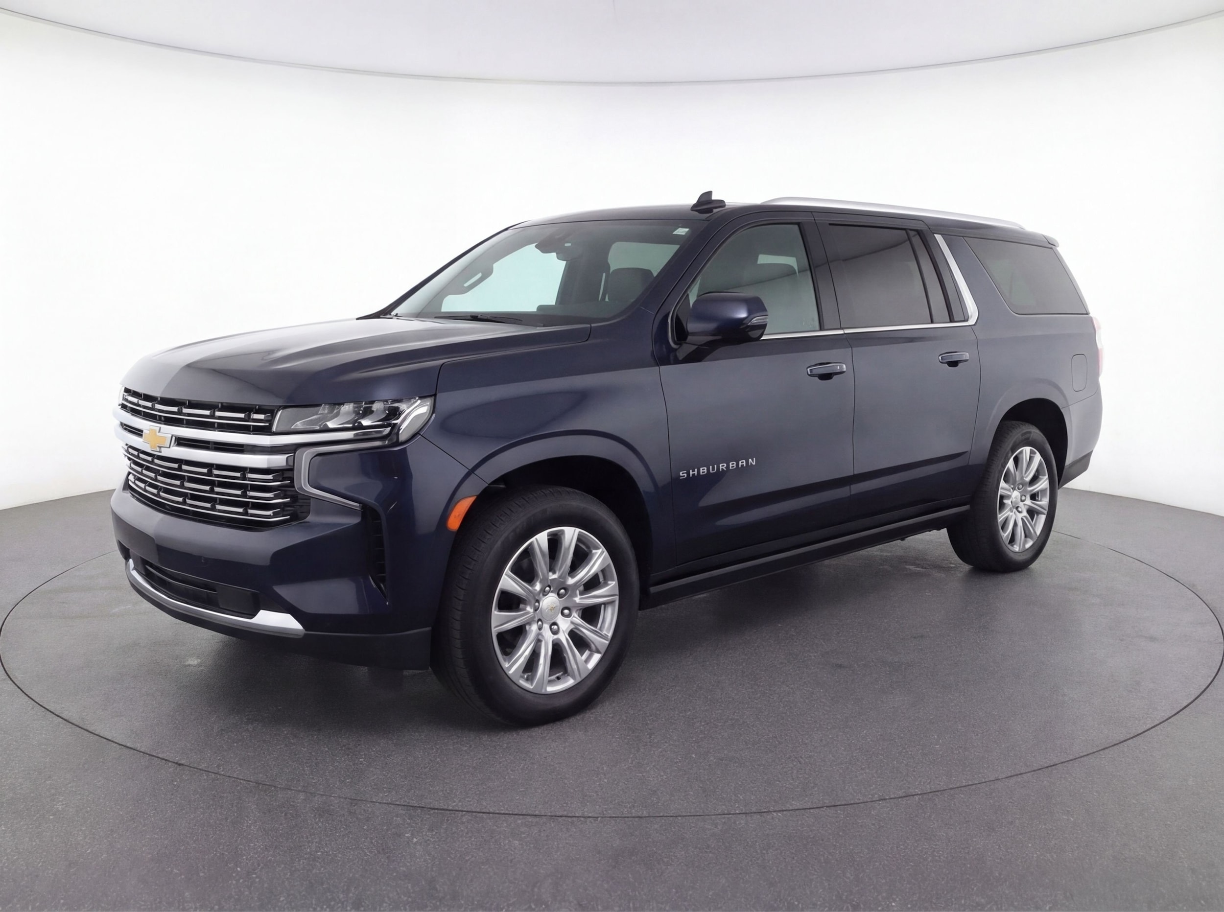 Thumbnail: 2023 Chevrolet Suburban - 3