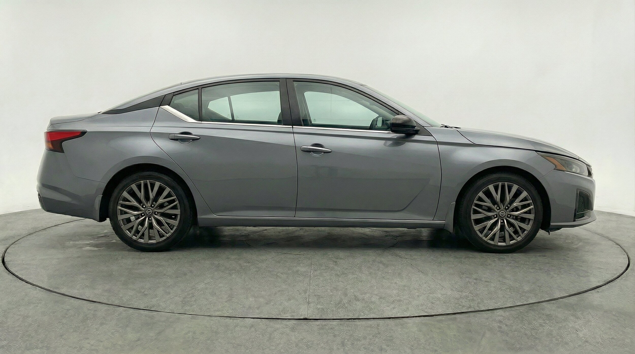 Thumbnail: 2025 Nissan Altima - 11