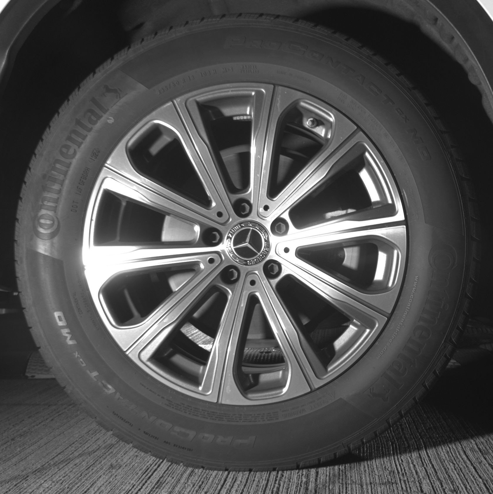 Thumbnail: 2024 Mercedes-Benz GLC - 15