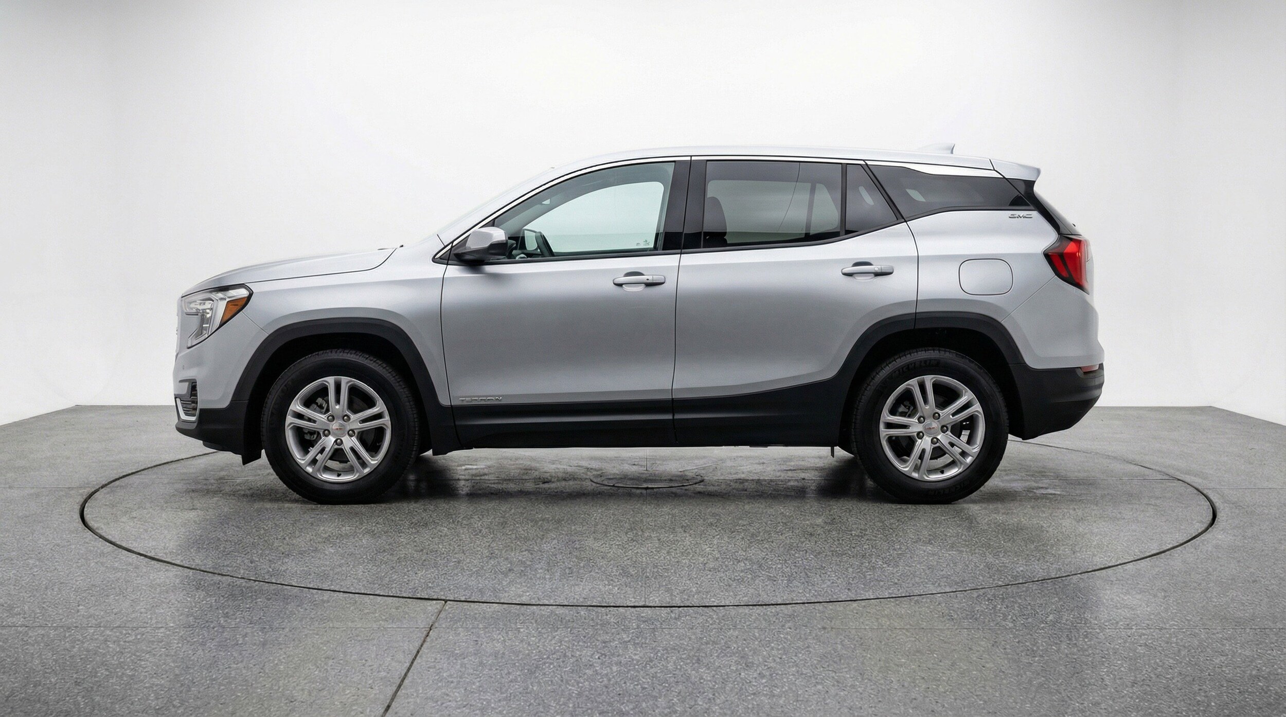 Thumbnail: 2024 GMC Terrain - 5