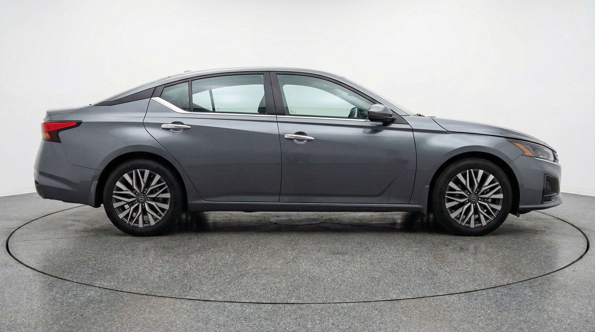 Thumbnail: 2025 Nissan Altima - 11