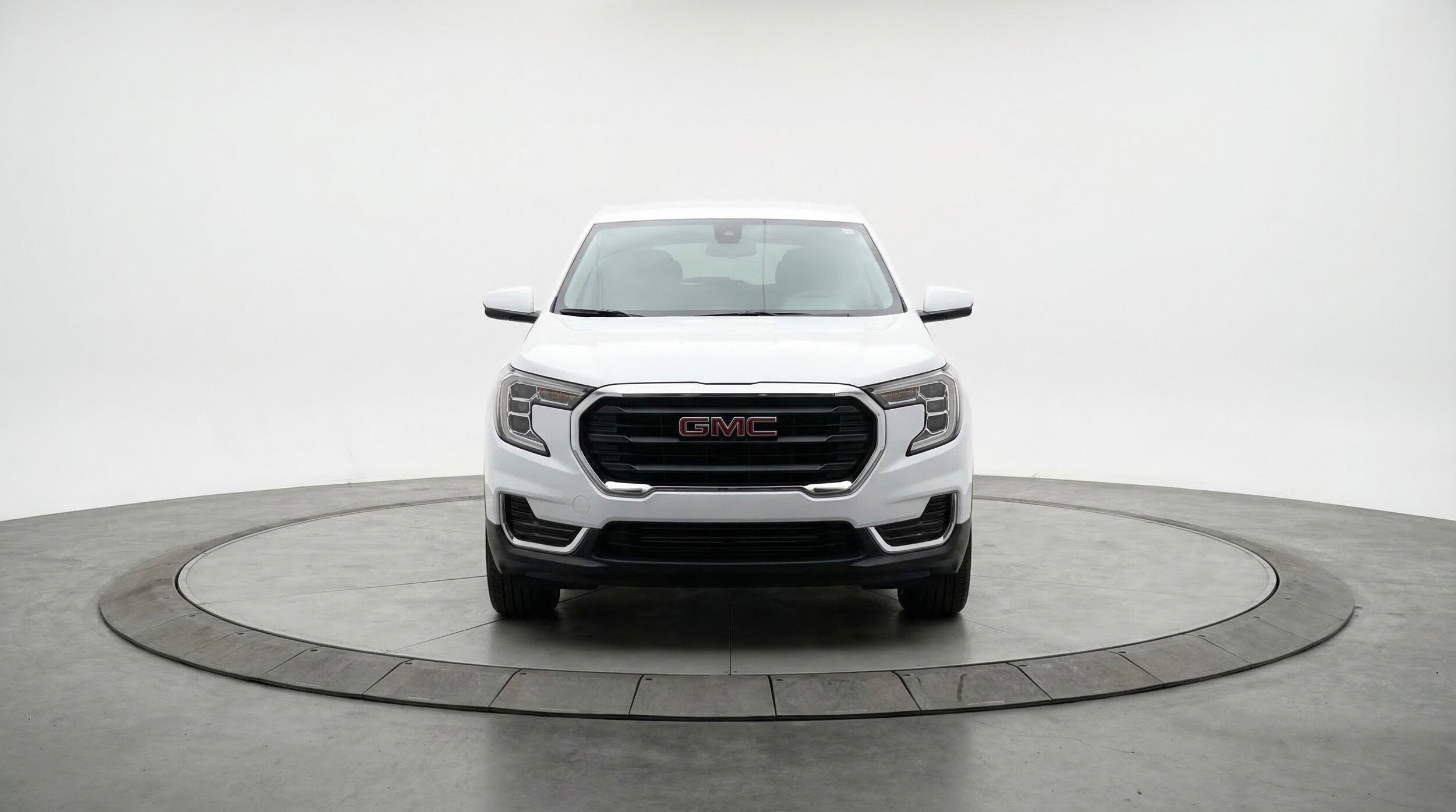 Thumbnail: 2024 GMC Terrain - 2