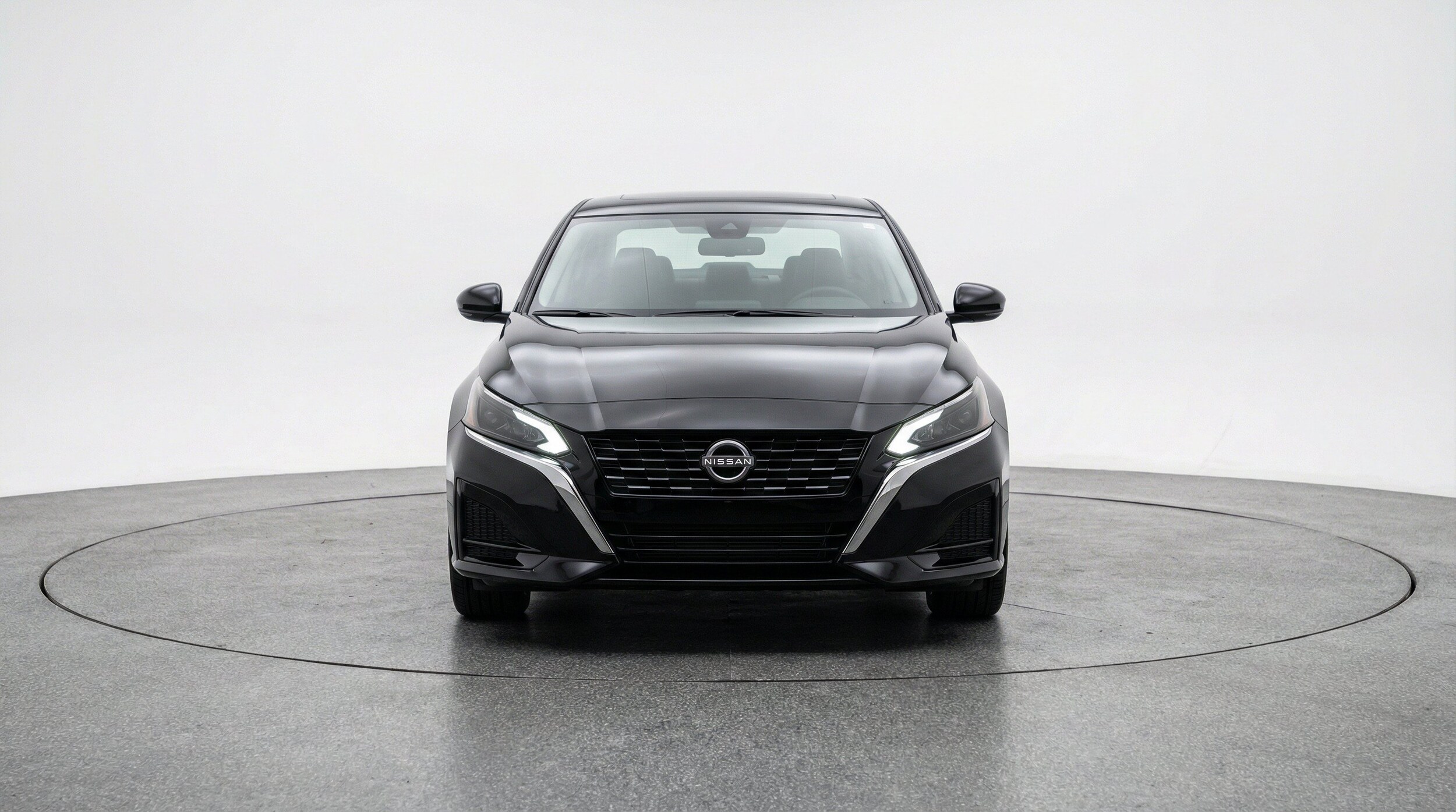Thumbnail: 2025 Nissan Altima - 2