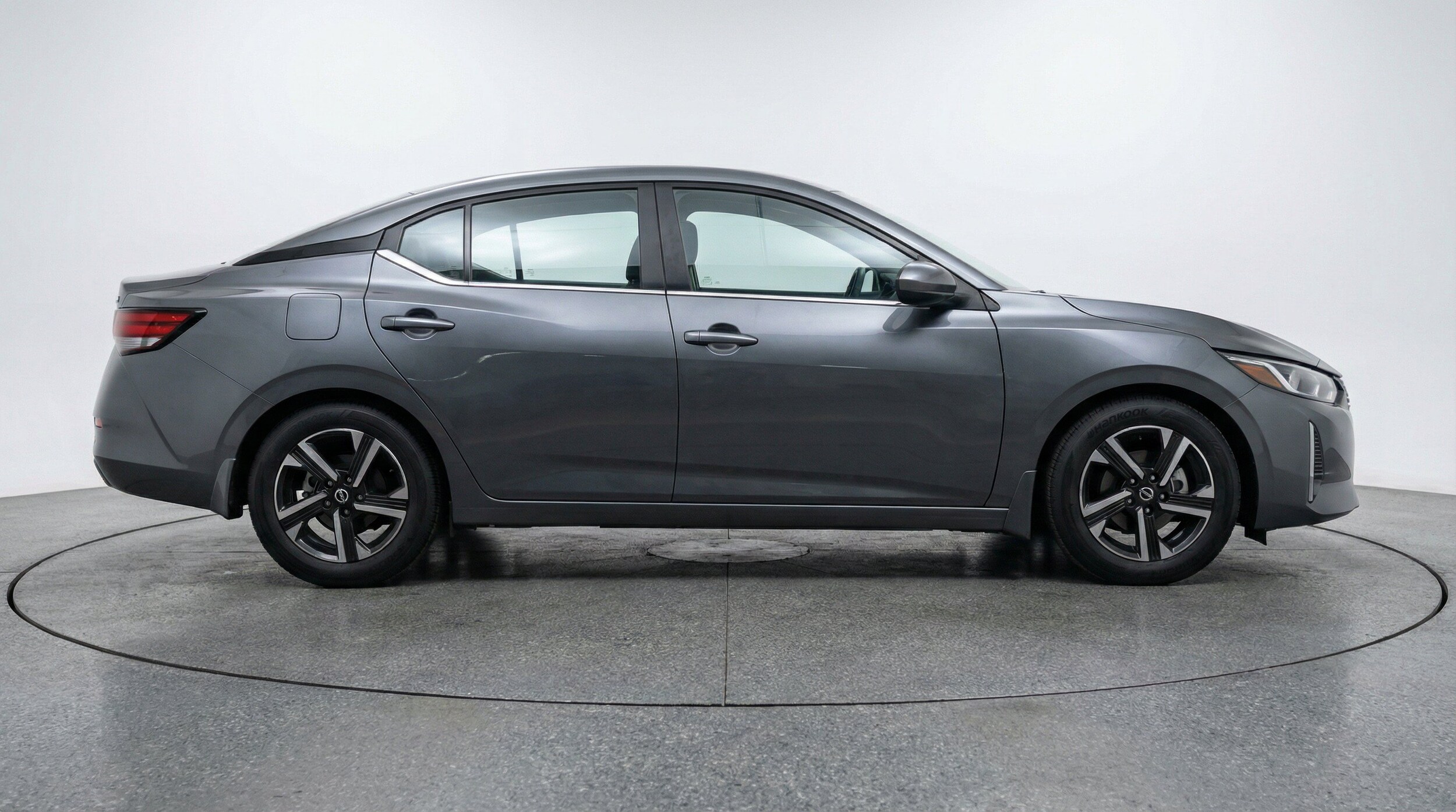 Thumbnail: 2025 Nissan Sentra - 11