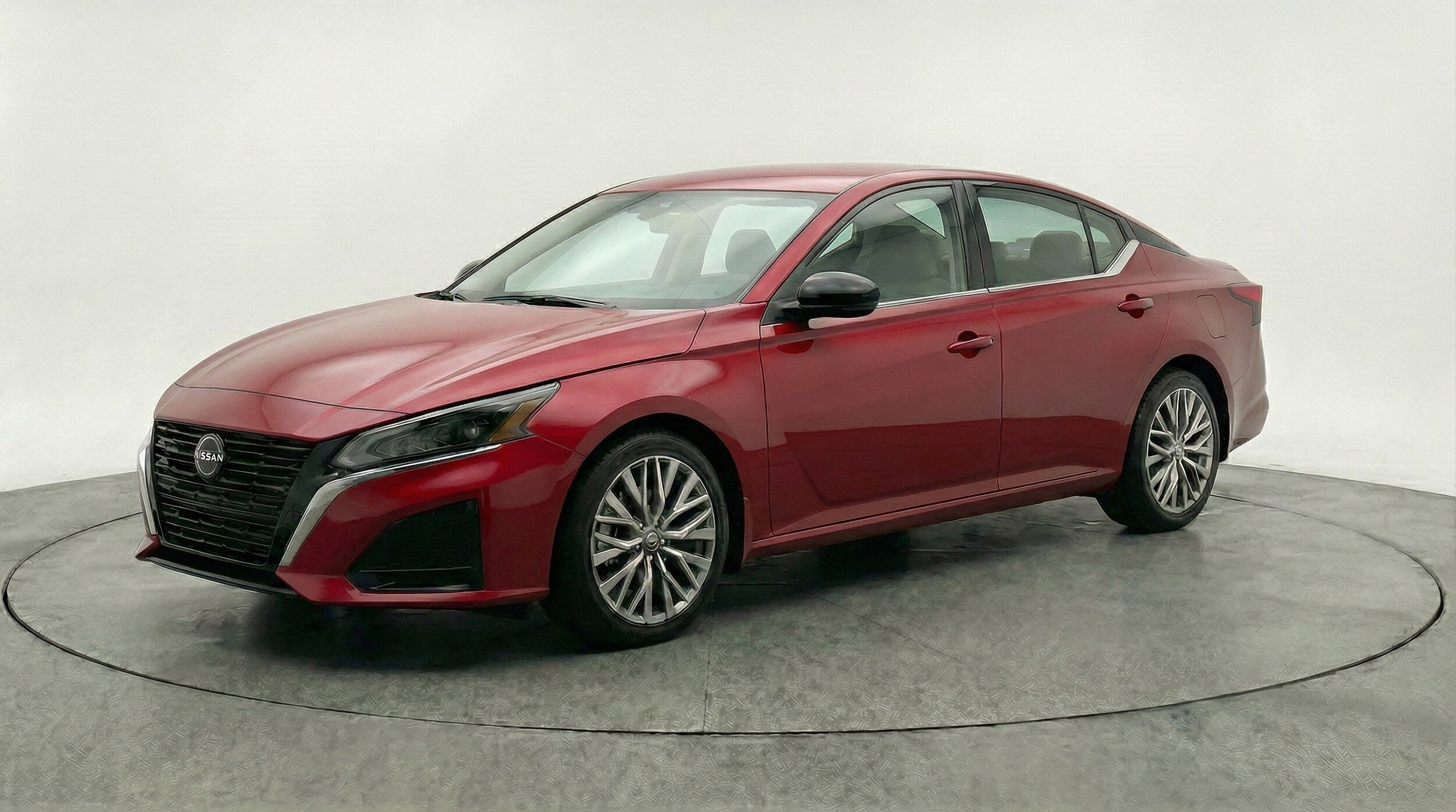 Thumbnail: 2025 Nissan Altima - 3