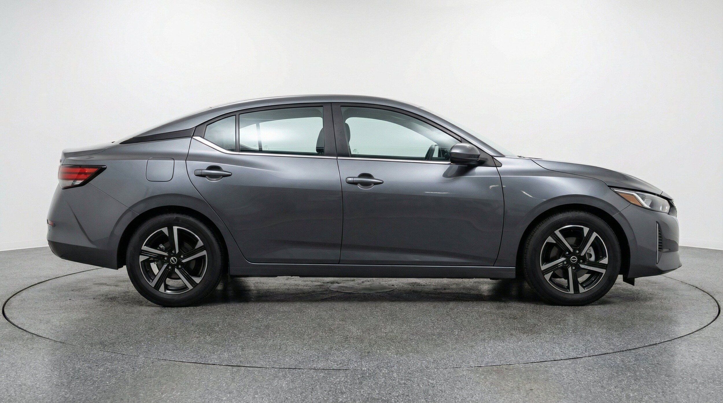 Thumbnail: 2025 Nissan Sentra - 11