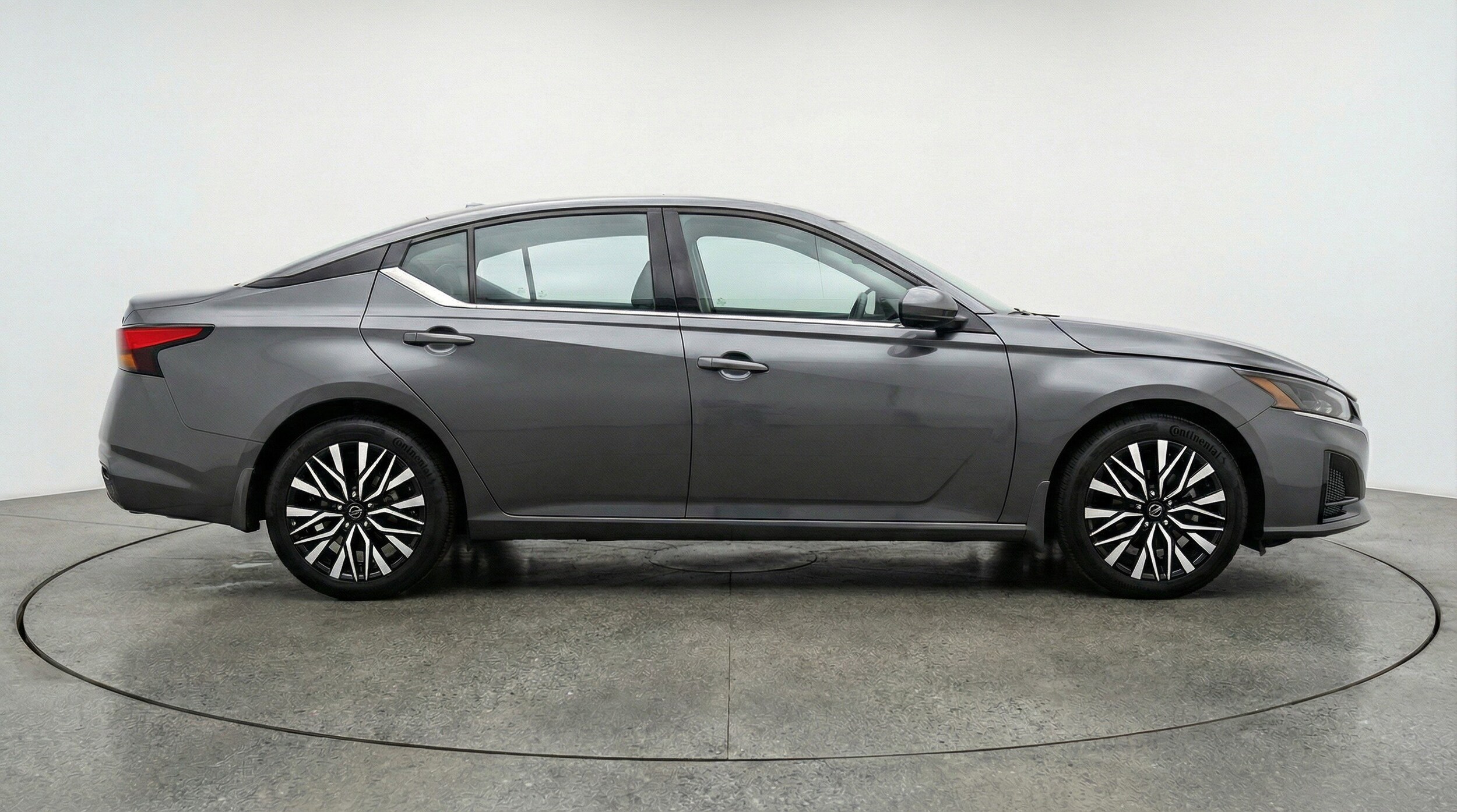 Thumbnail: 2025 Nissan Altima - 11
