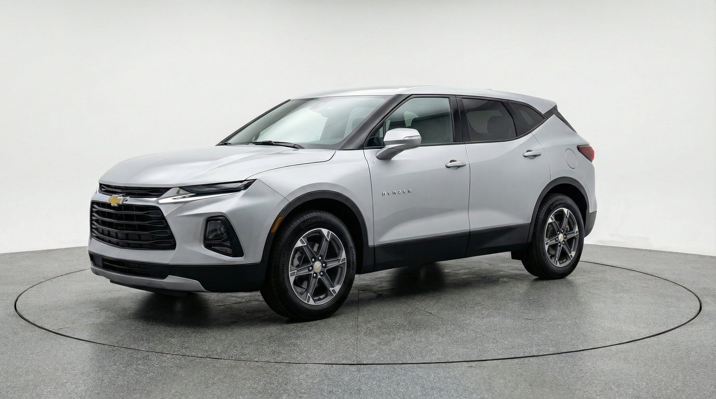 Thumbnail: 2026 Chevrolet Blazer - 3
