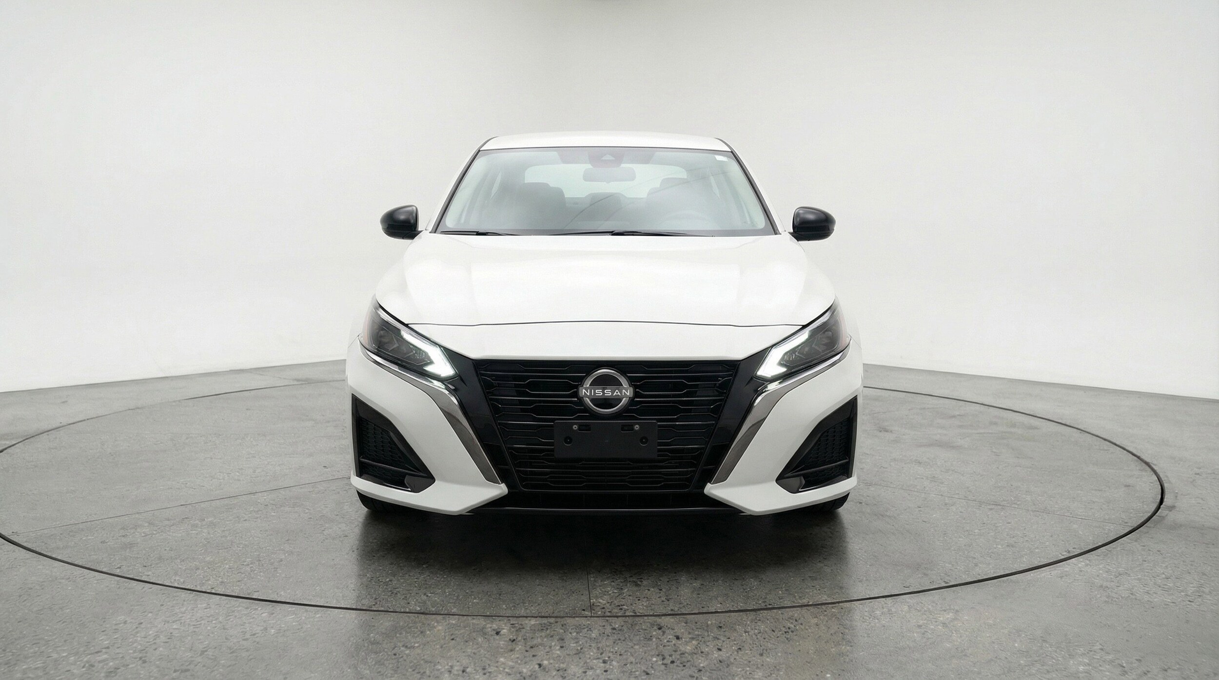 Thumbnail: 2025 Nissan Altima - 2