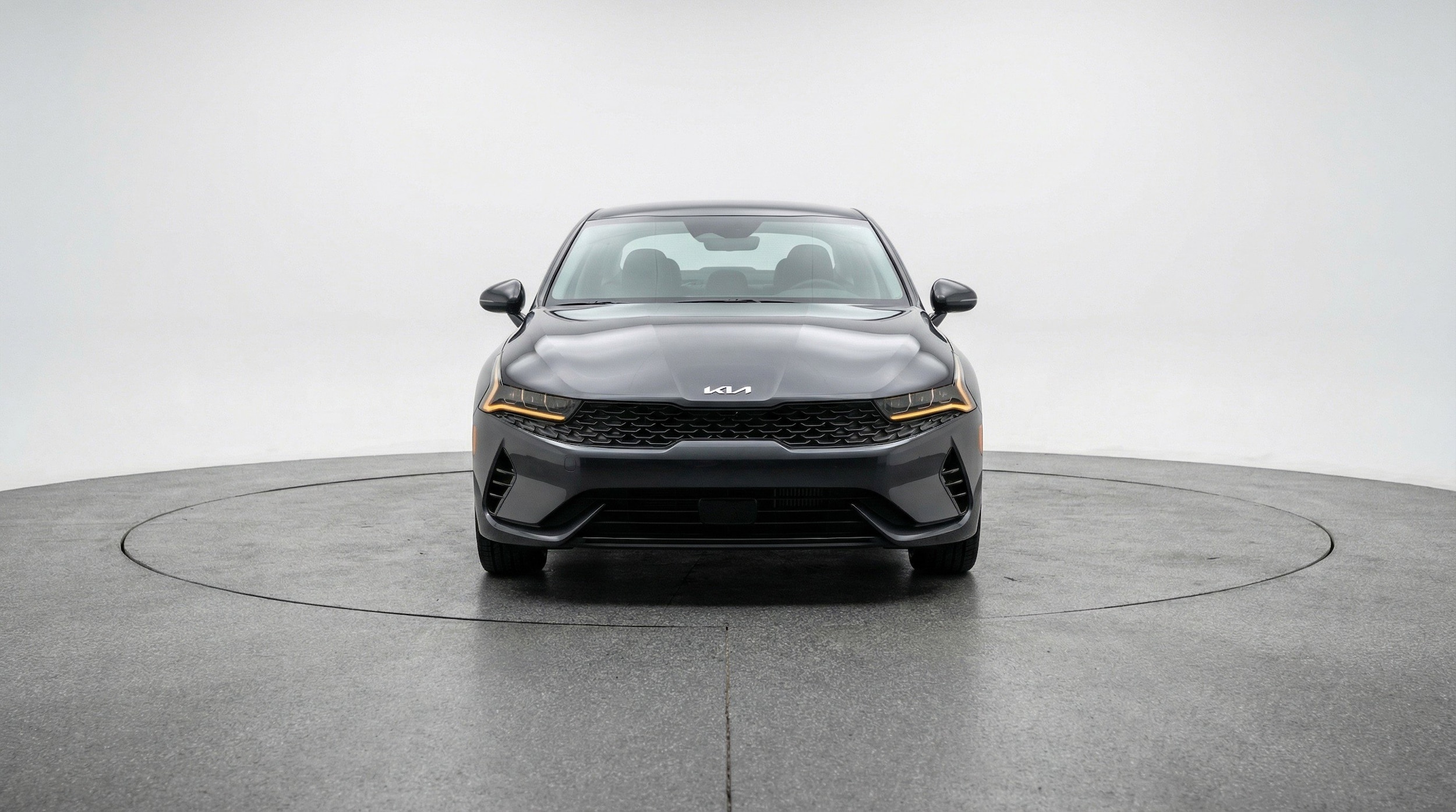 Thumbnail: 2025 Kia K5 - 2
