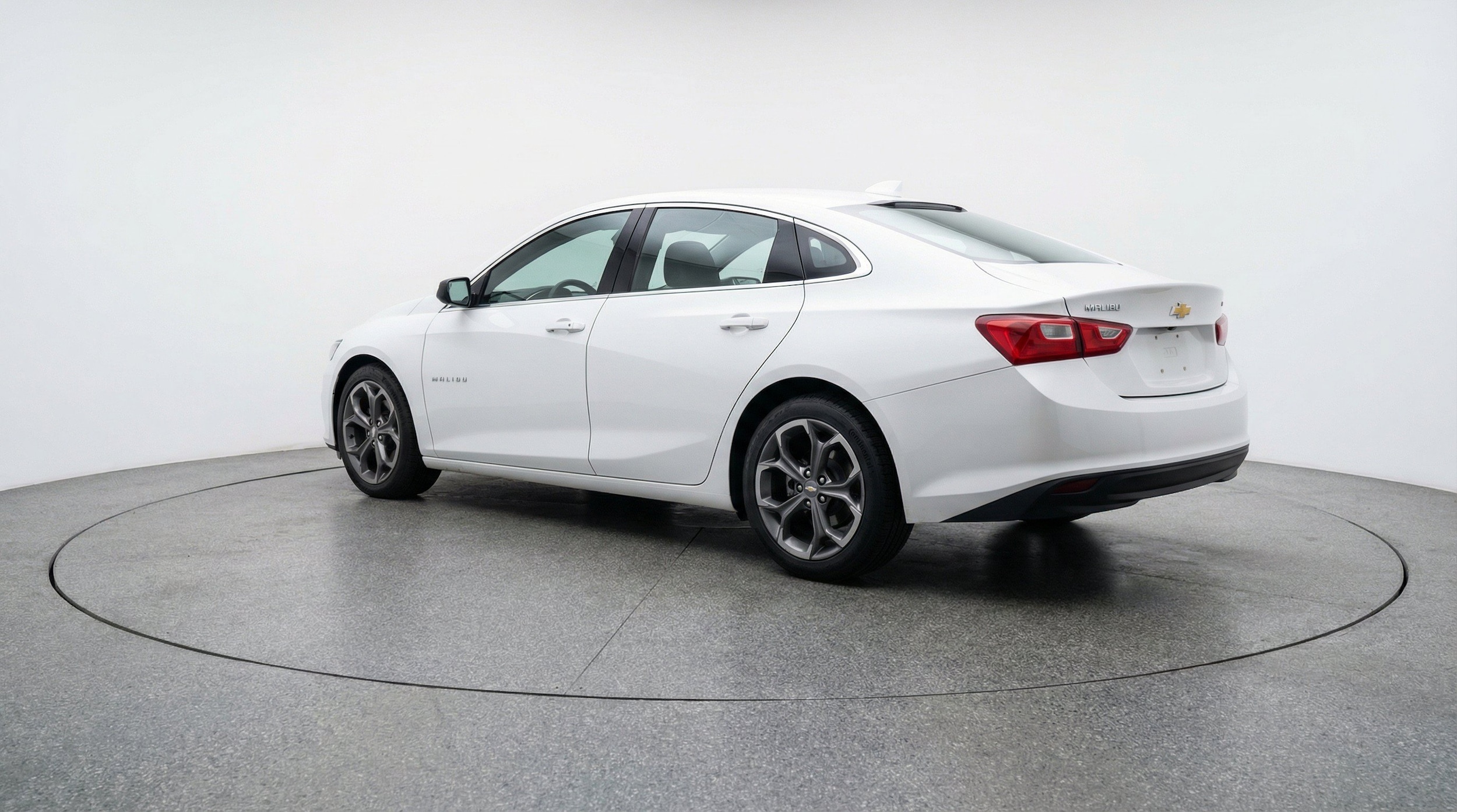 Thumbnail: 2024 Chevrolet Malibu - 6