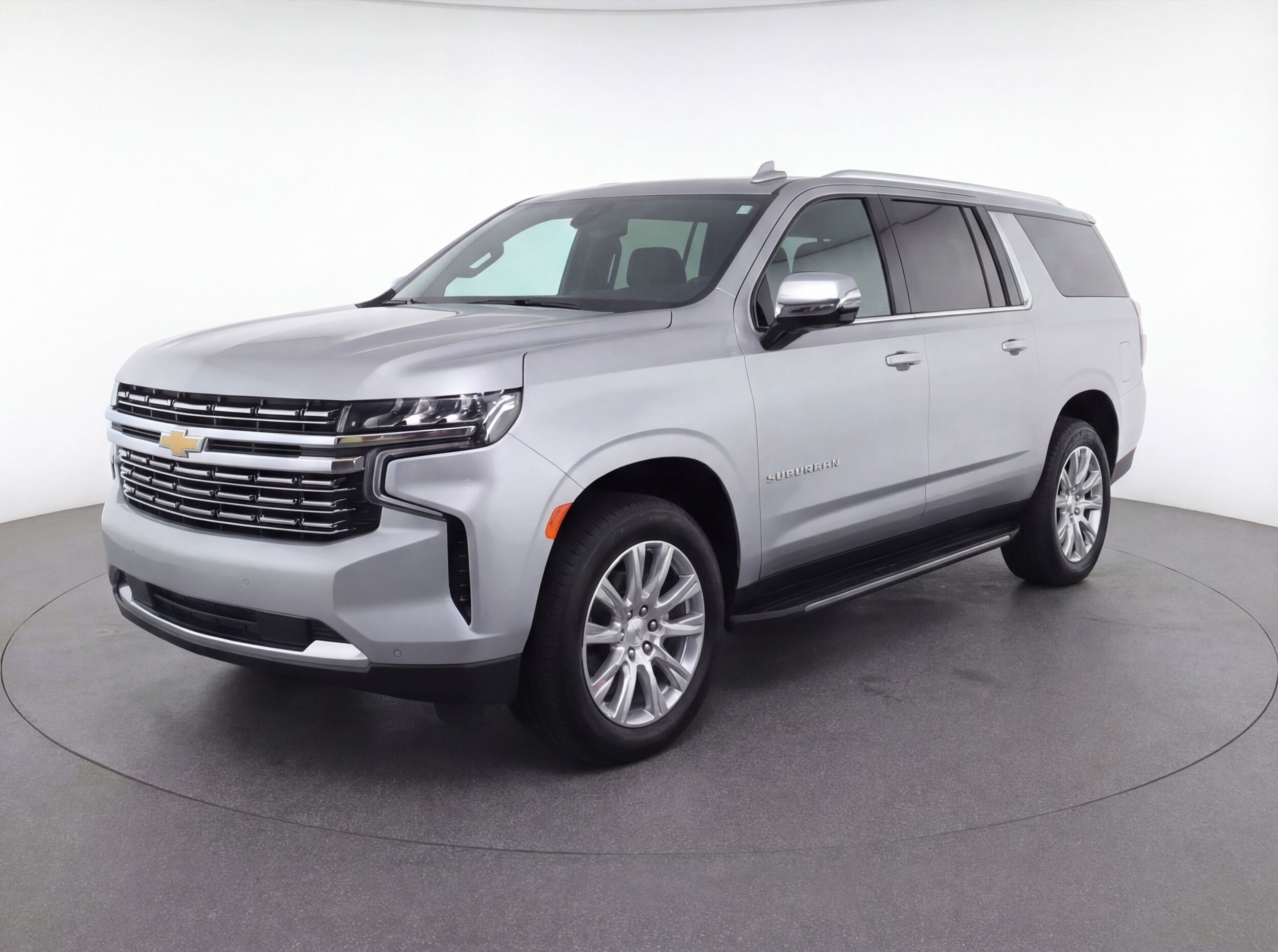 Thumbnail: 2023 Chevrolet Suburban - 3