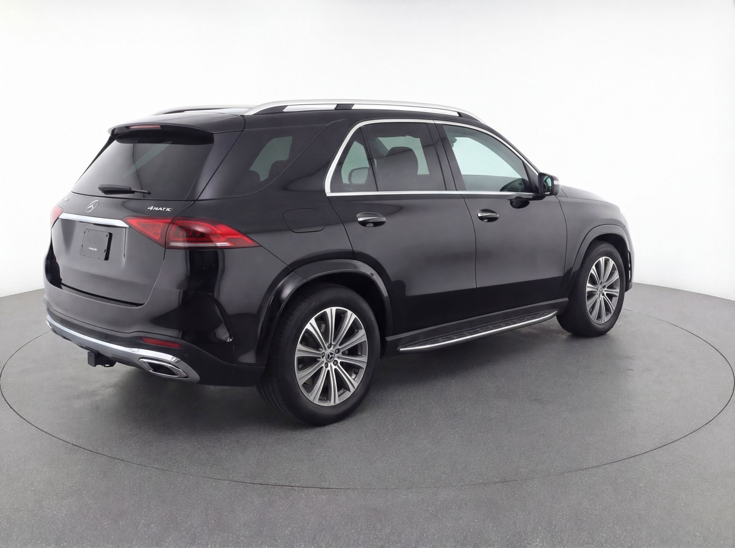 Thumbnail: 2024 Mercedes-Benz GLC - 9