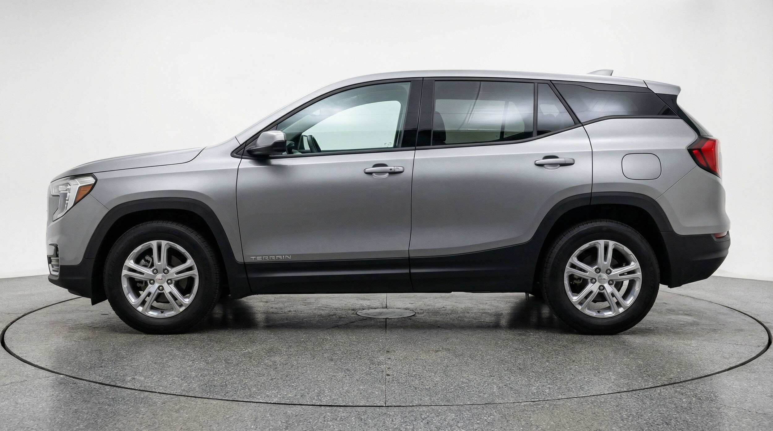 Thumbnail: 2024 GMC Terrain - 5