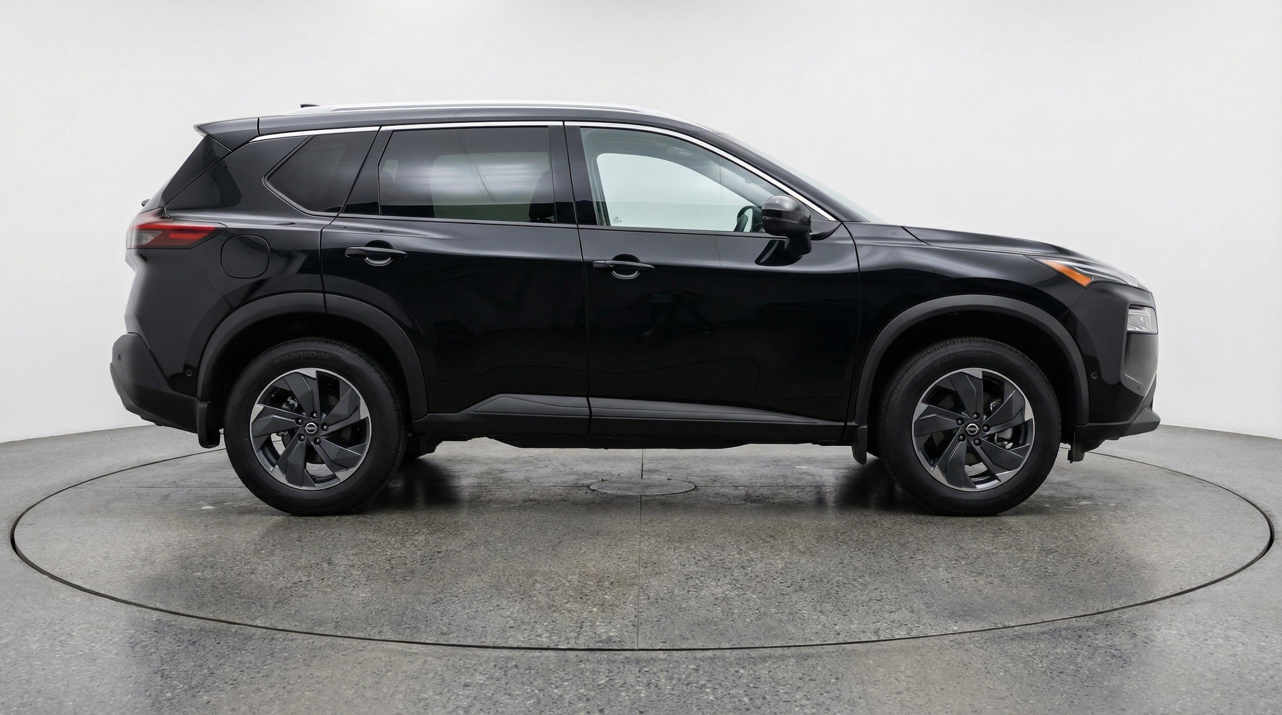 Thumbnail: 2025 Nissan Rogue - 11