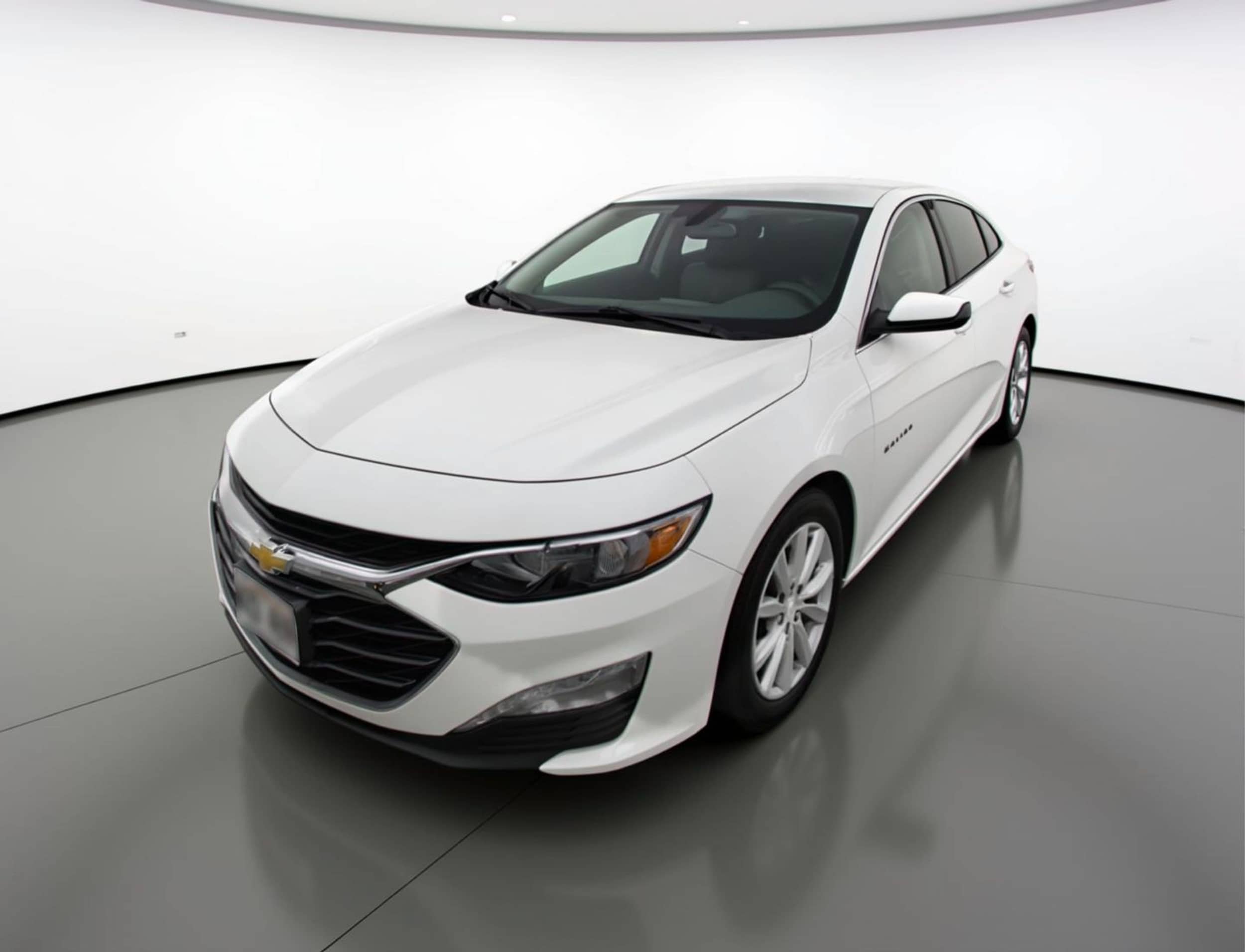 Thumbnail: 2024 Chevrolet Malibu - 3