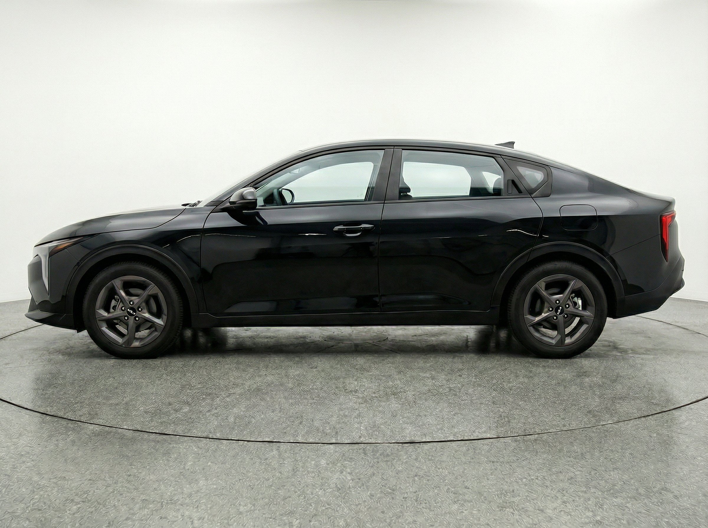 Thumbnail: 2025 Kia K4 - 5