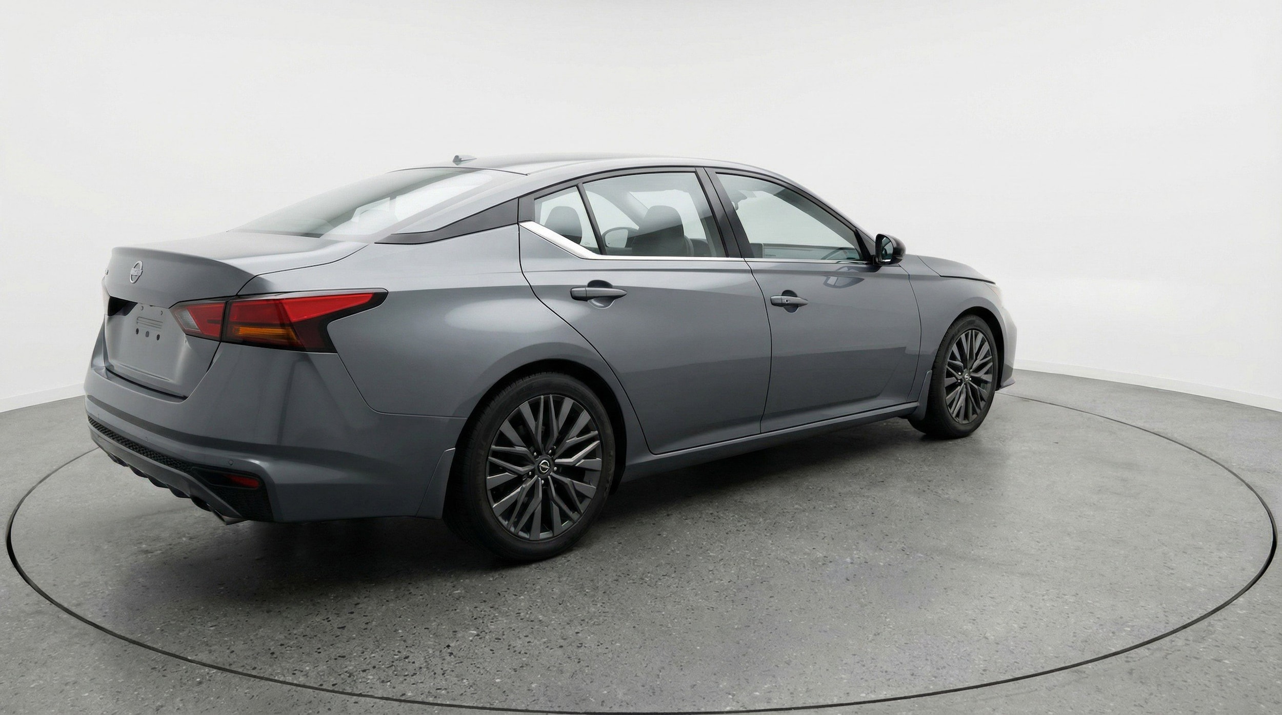 Thumbnail: 2025 Nissan Altima - 9