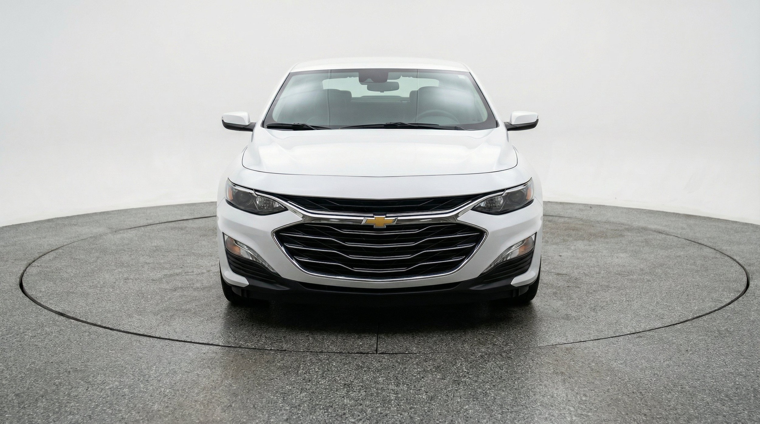 Thumbnail: 2024 Chevrolet Malibu - 2