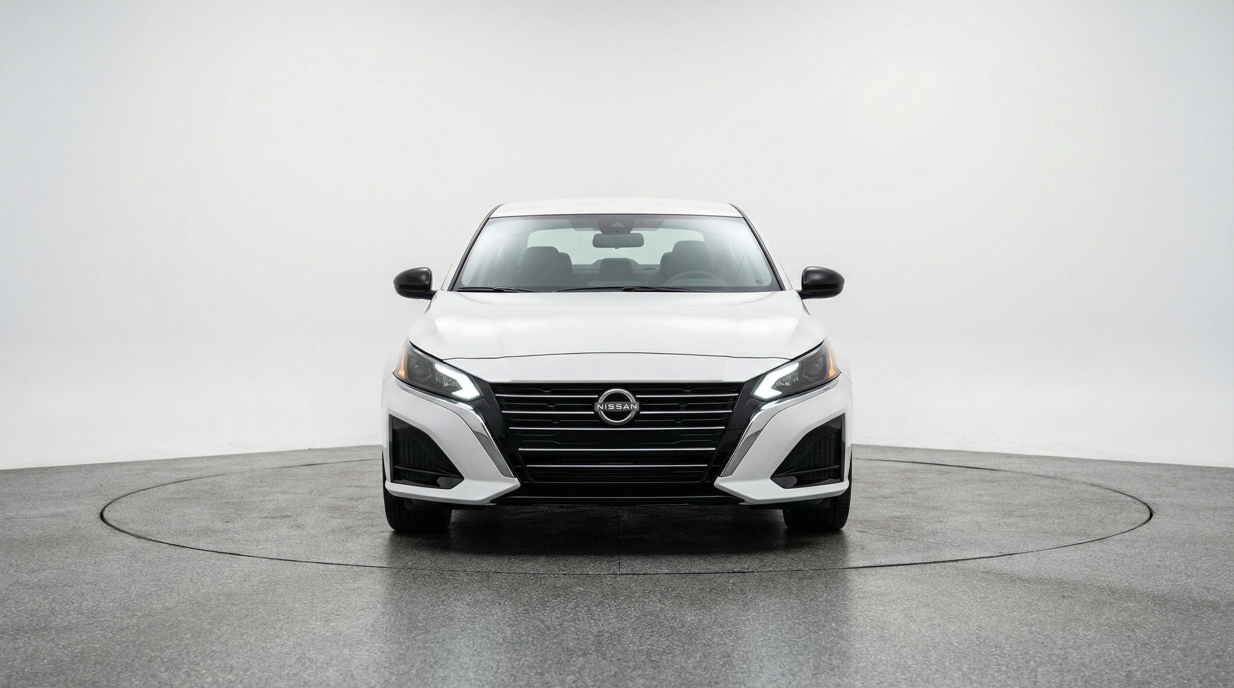 Thumbnail: 2025 Nissan Altima - 2