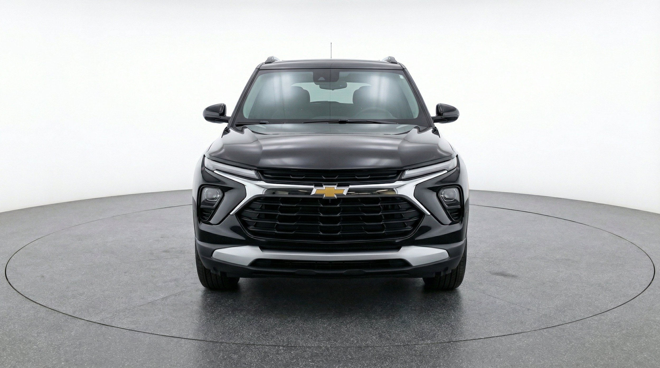 Thumbnail: 2025 Chevrolet TrailBlazer - 2