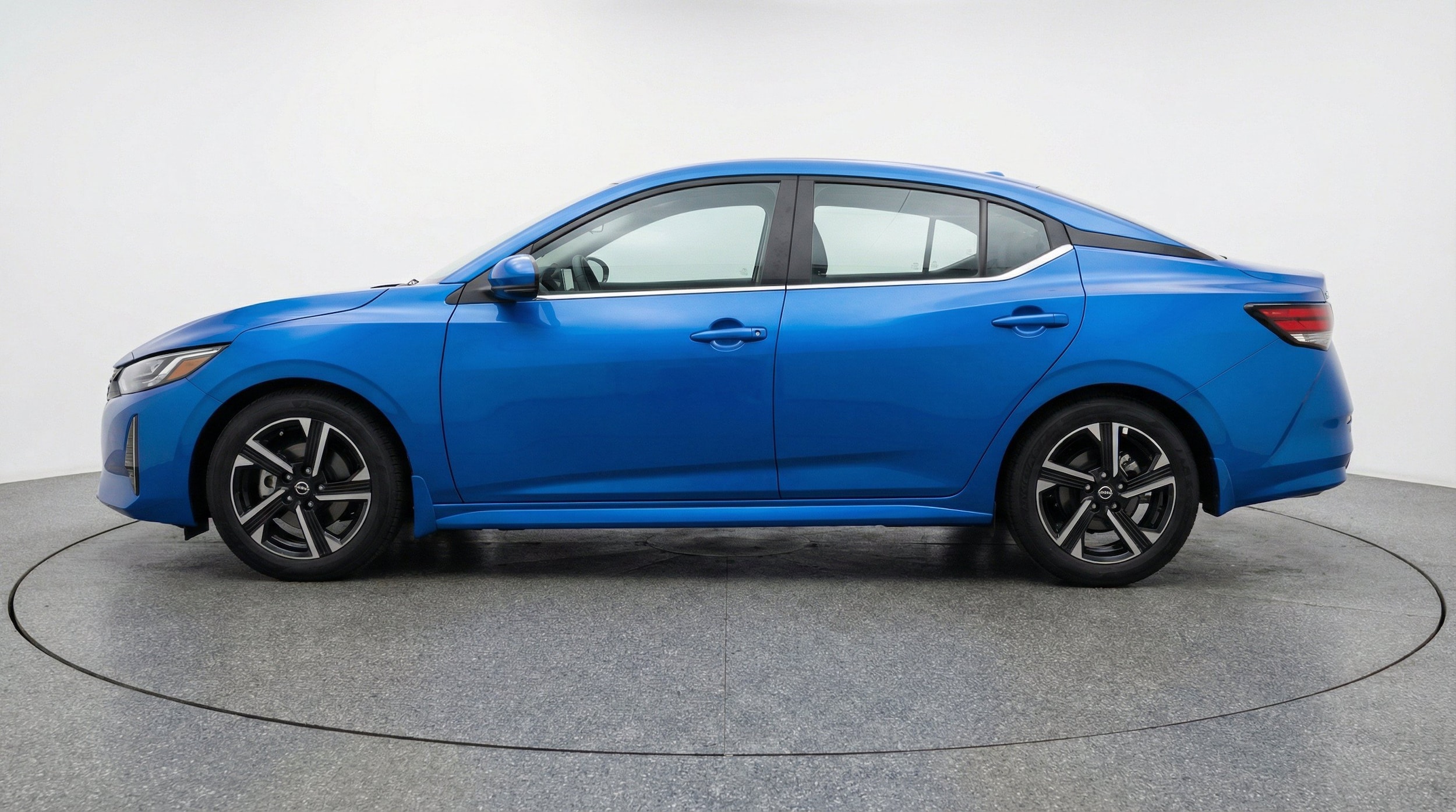 Thumbnail: 2025 Nissan Sentra - 5